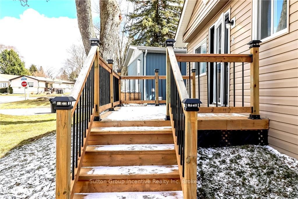 6 WEEPING WILLOW Court photo 21