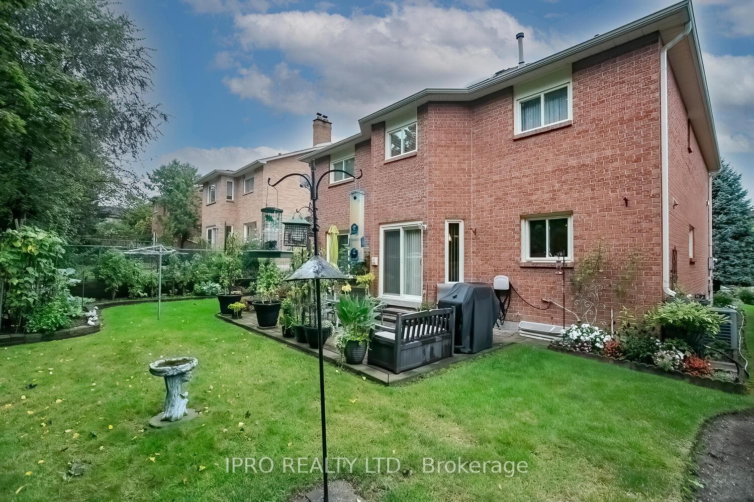 2463 King Forrest Drive photo 39