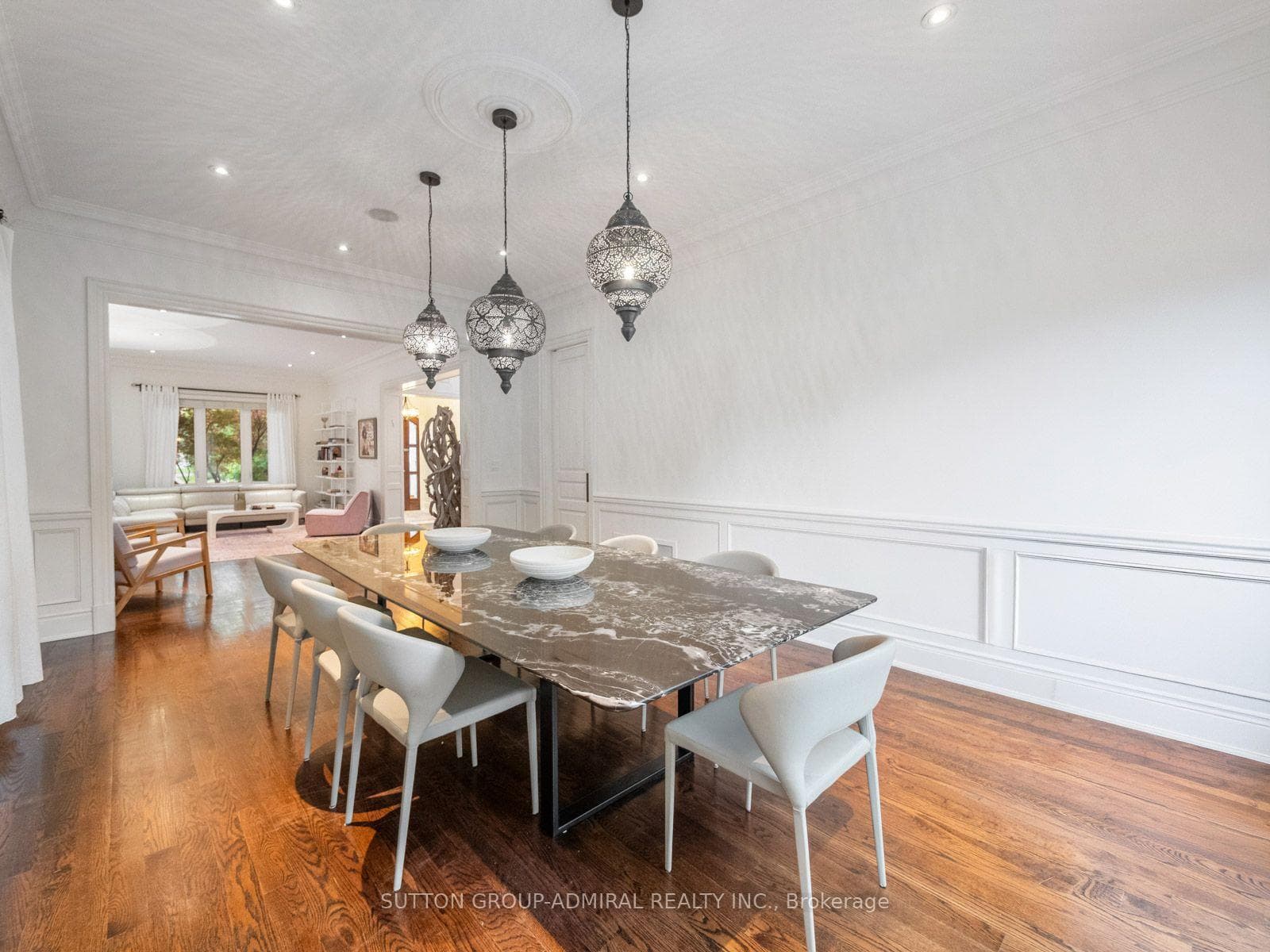 35 Wentworth Avenue photo 18