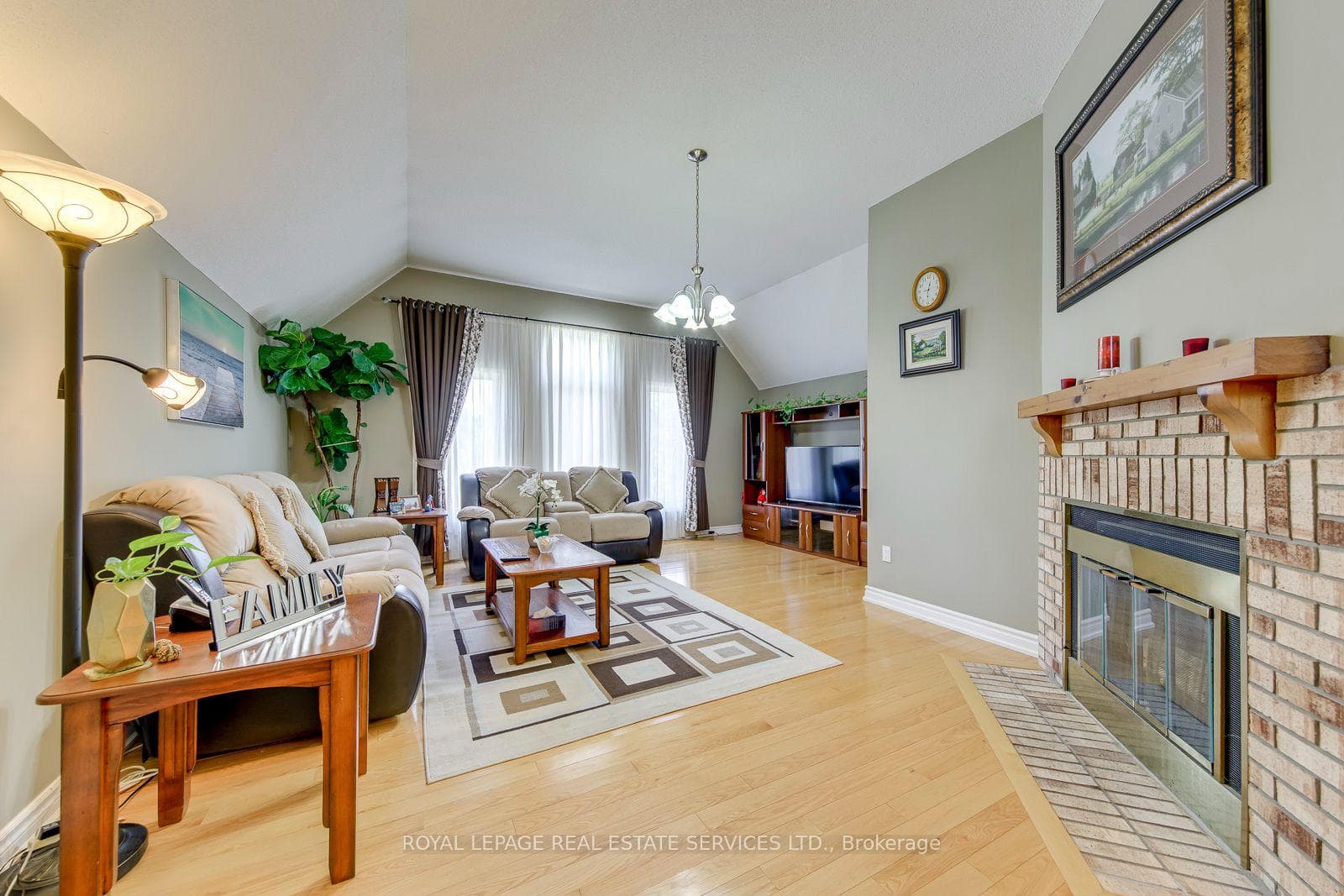 Huge Space with A Cozy Wood-Burning Fireplace