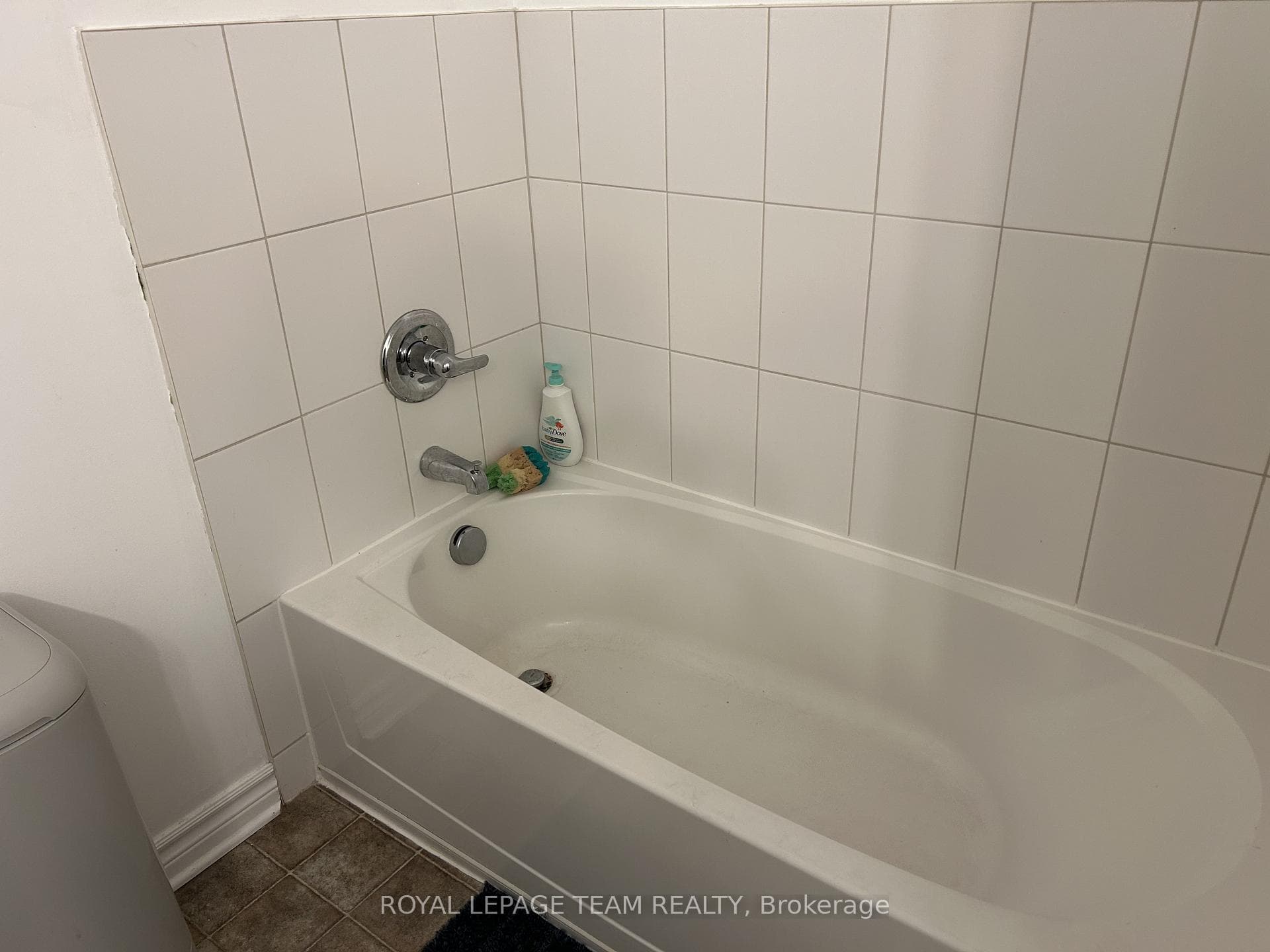 105 Fraser Fields Way Unit H photo 5