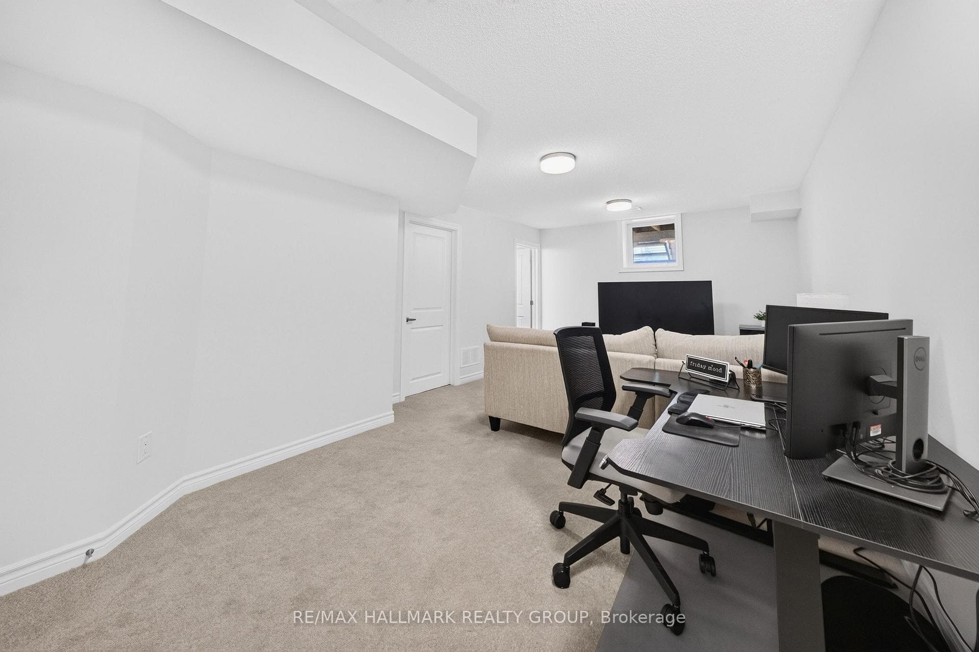 47 Jargeau Road photo 40