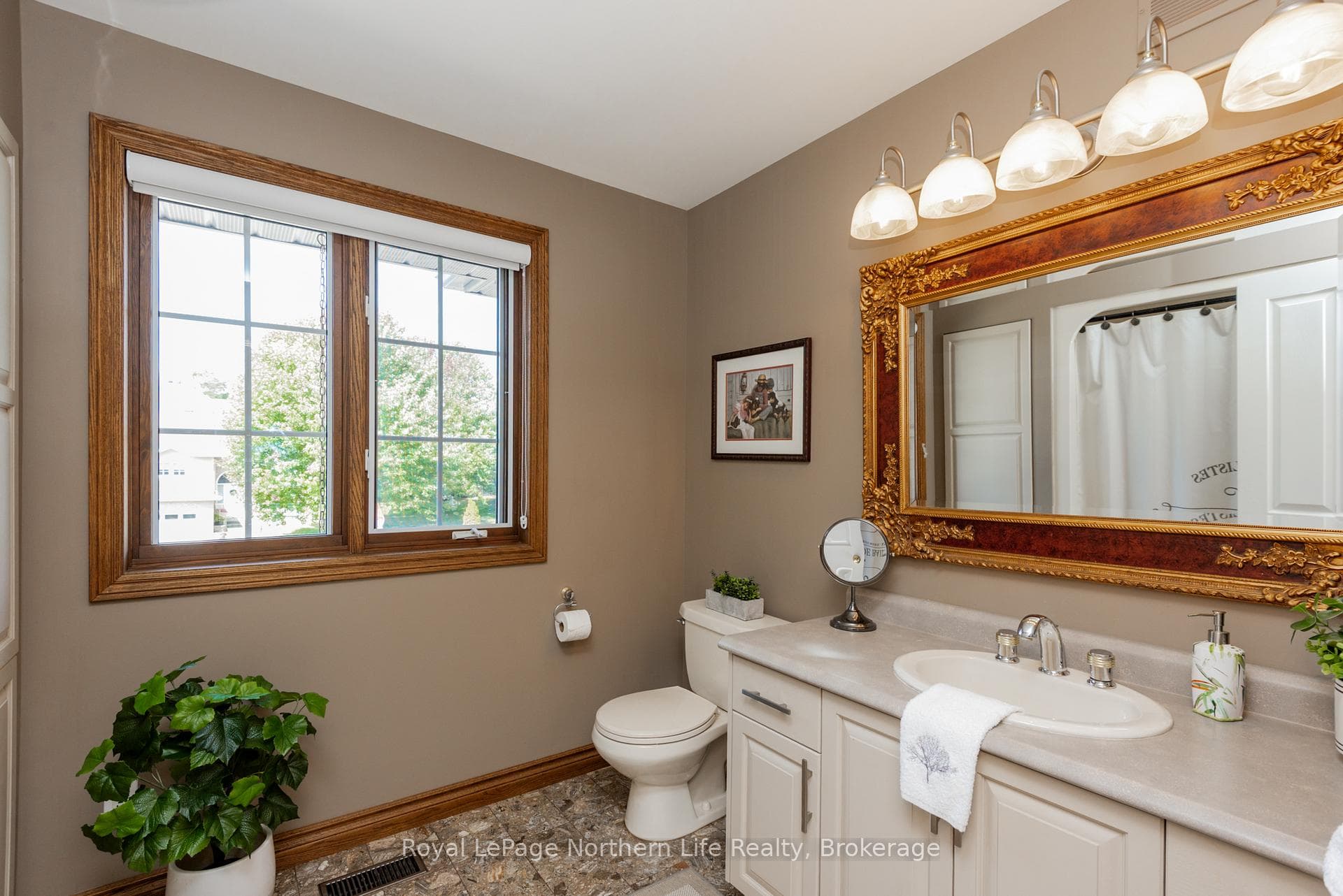 67 Janey Avenue photo 31