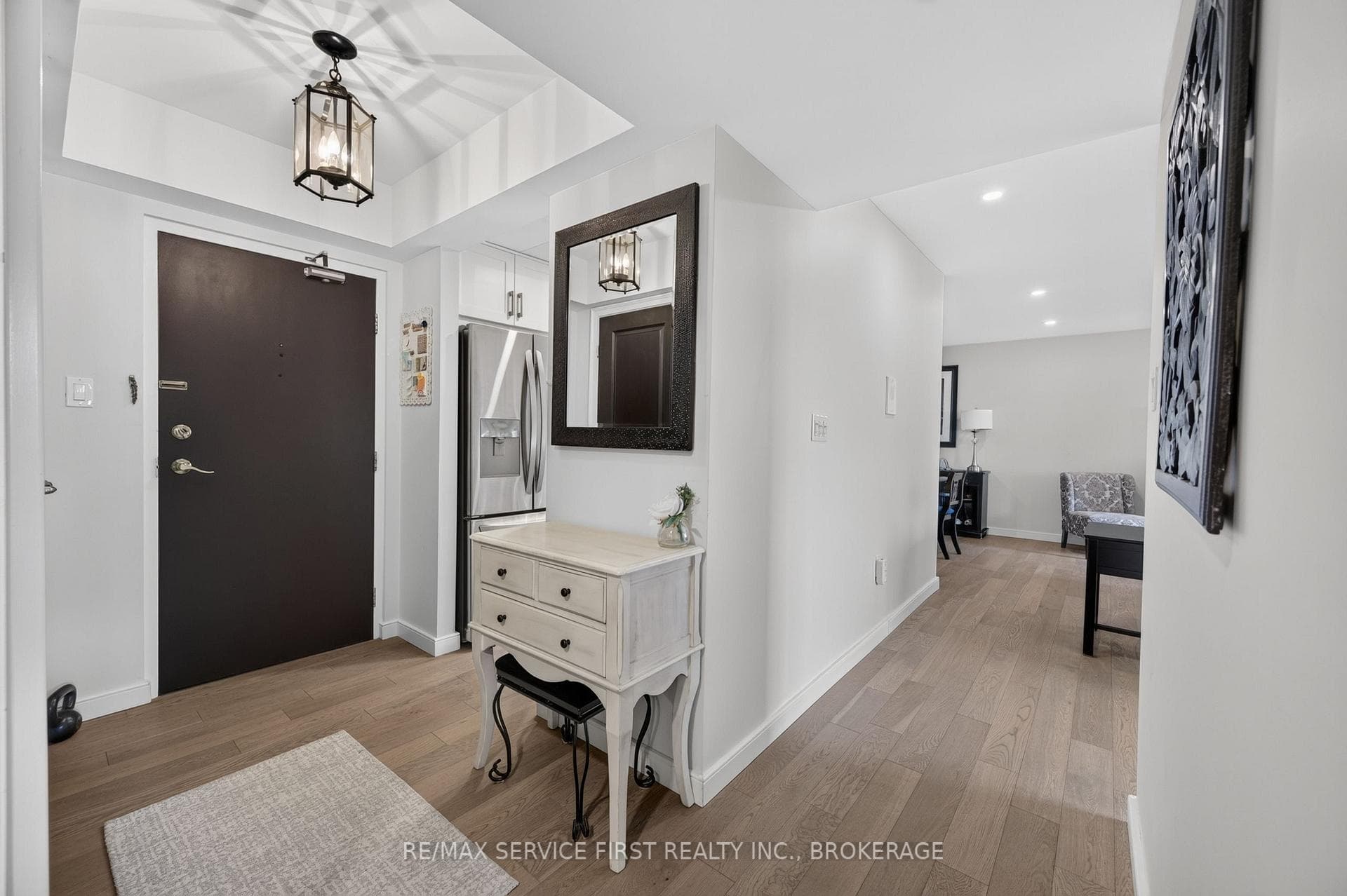 165 Ontario Street Unit 509 photo 5