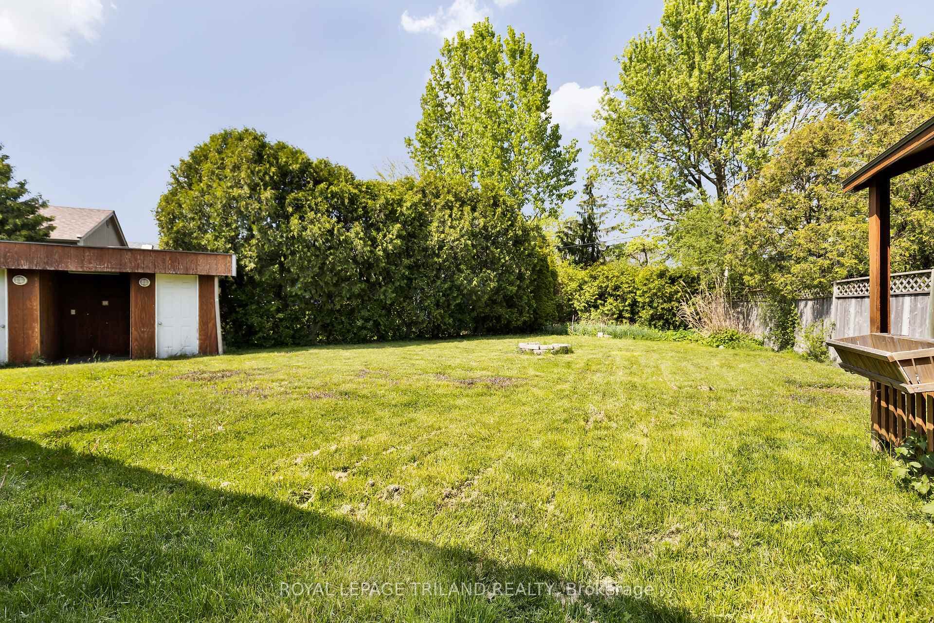 284 Deer Park Circle photo 36