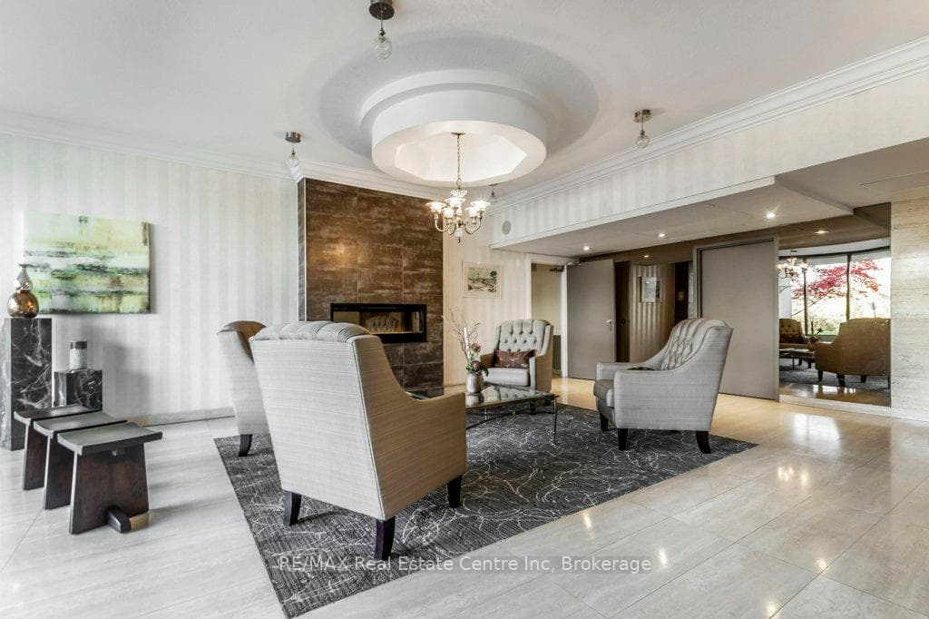 23 Woodlawn Road Unit 101 photo 5