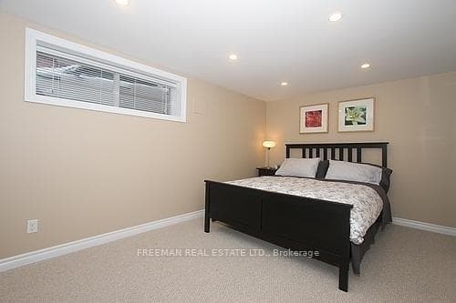 219 Martin Grove Road photo 13