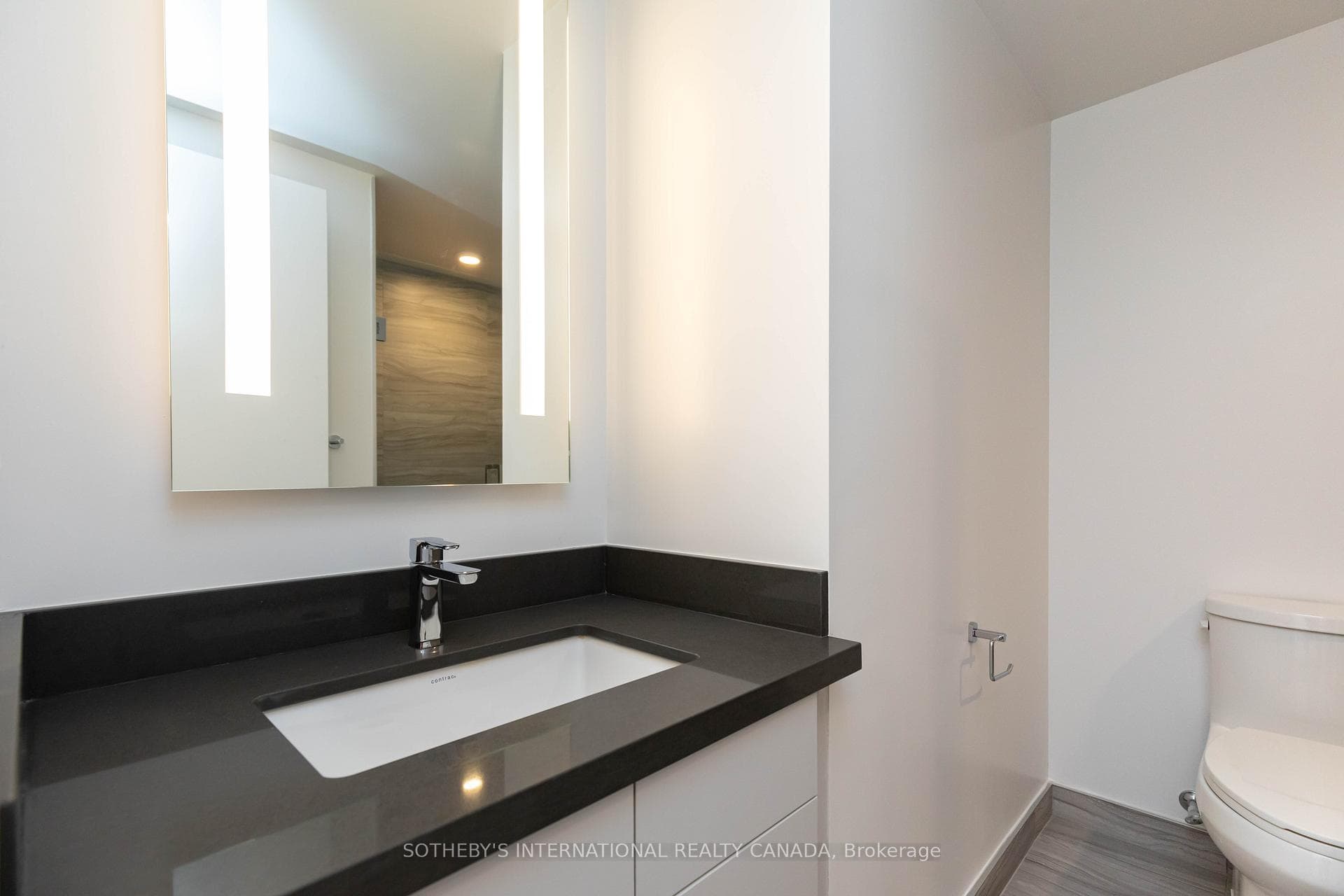 188 Cumberland Street Unit 2510 photo 17