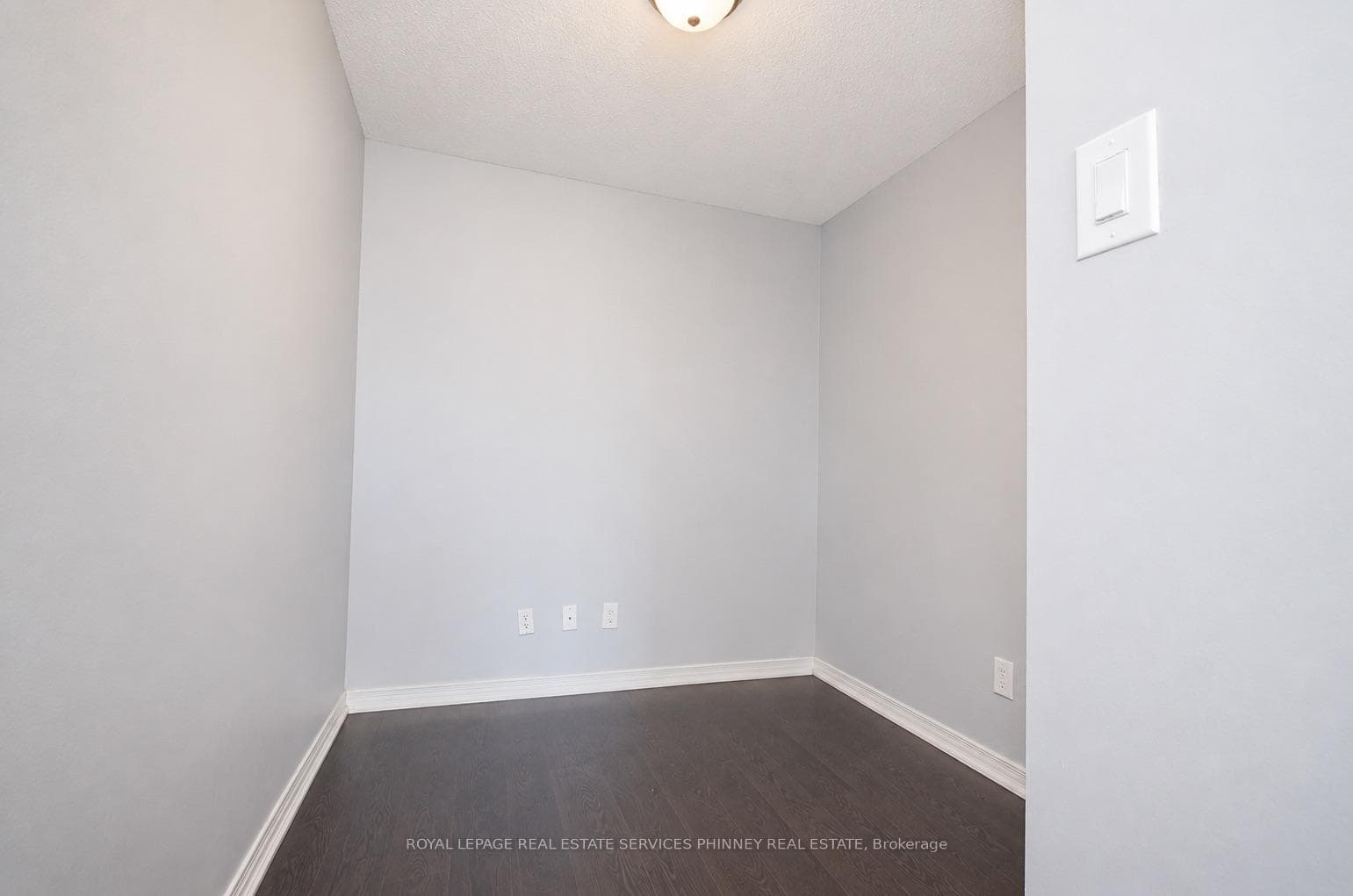 9 George Street Unit 2112 photo 16