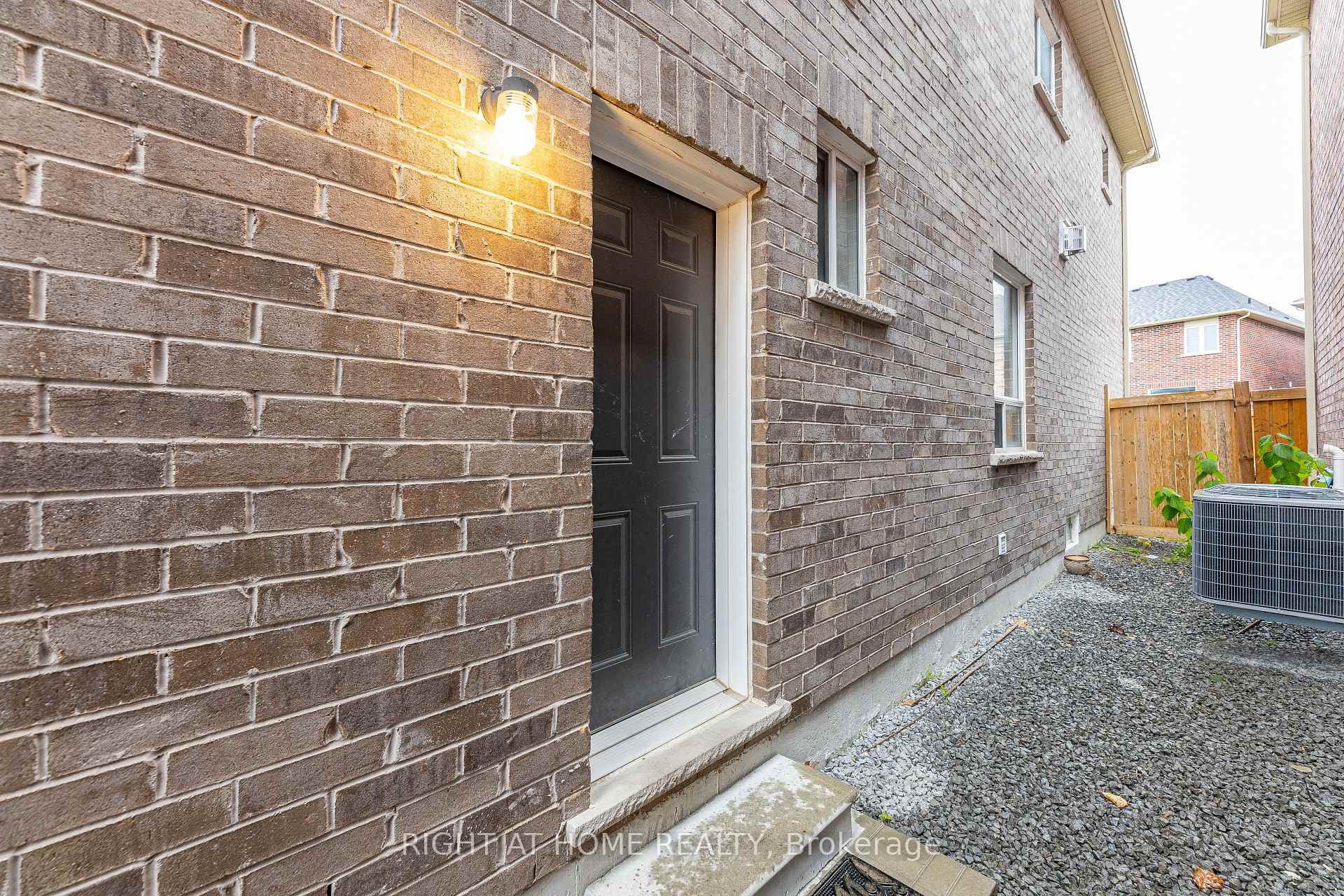 2296 Secreto Drive photo 3