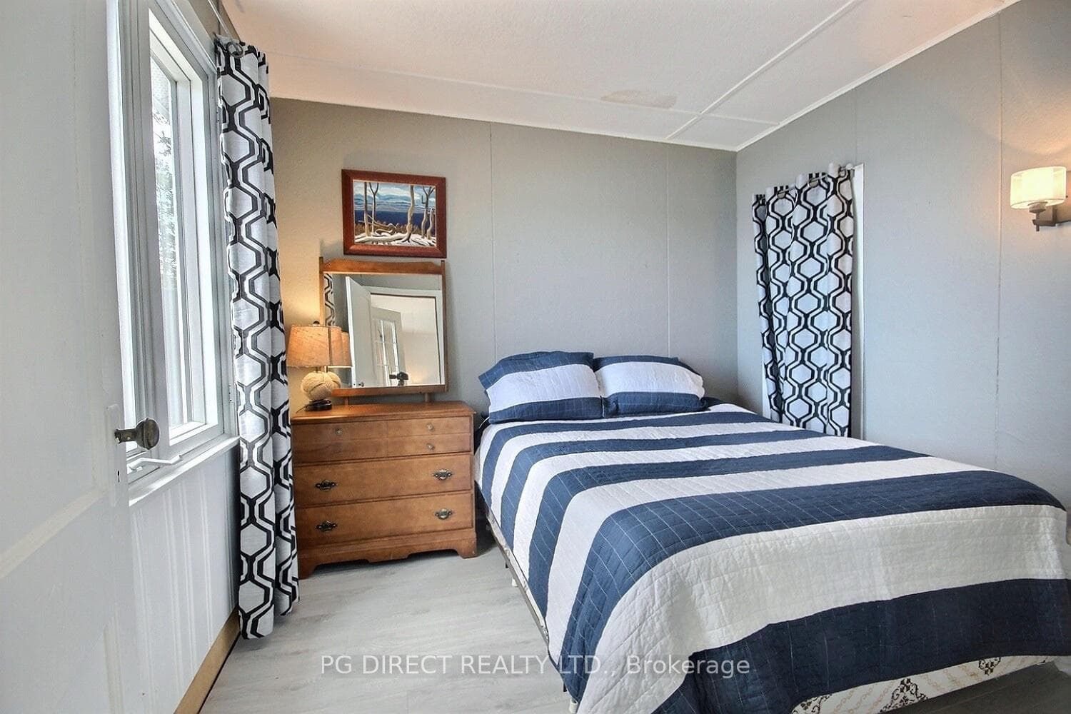 56 East Beach Road photo 12