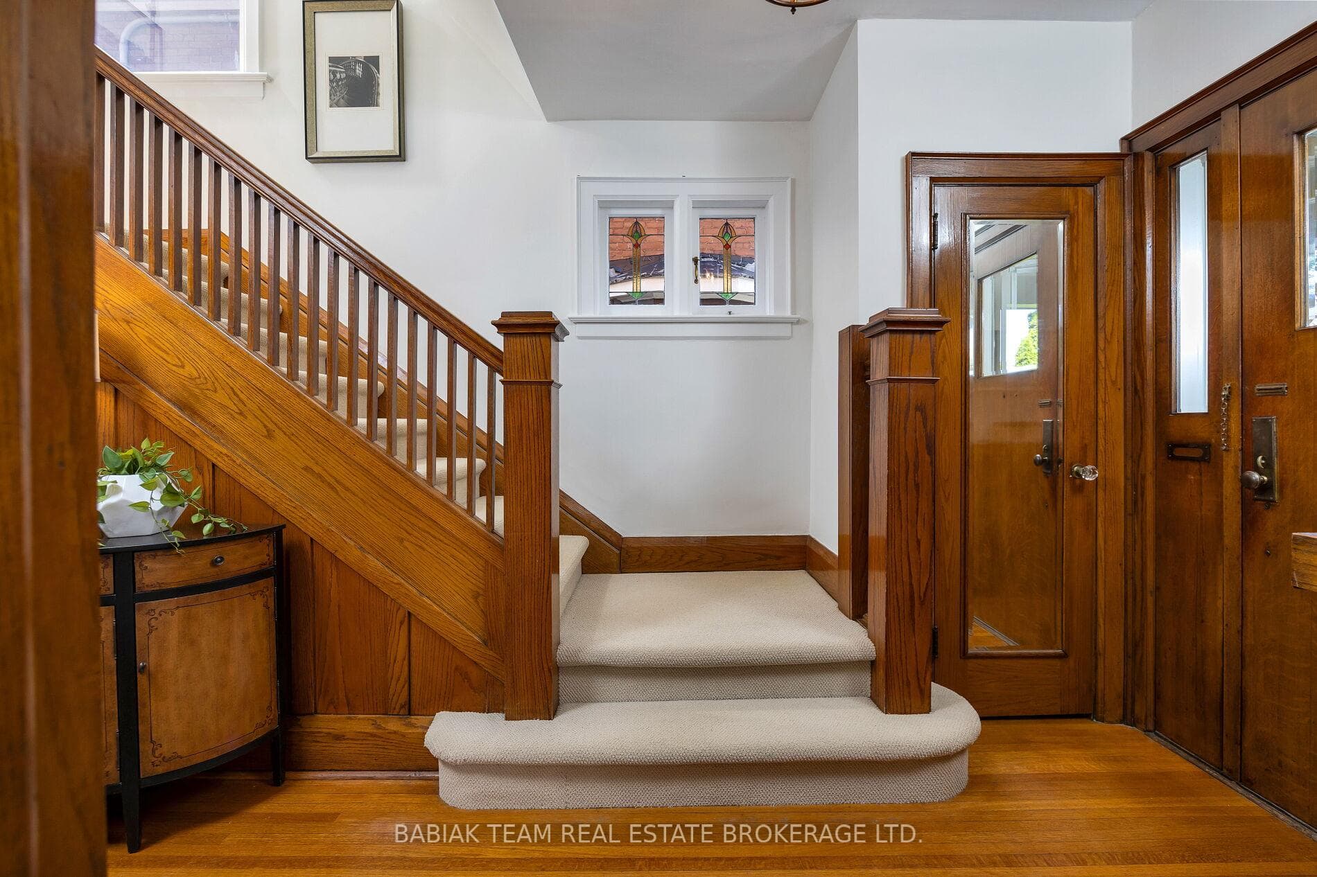 79 Woodside Avenue photo 5