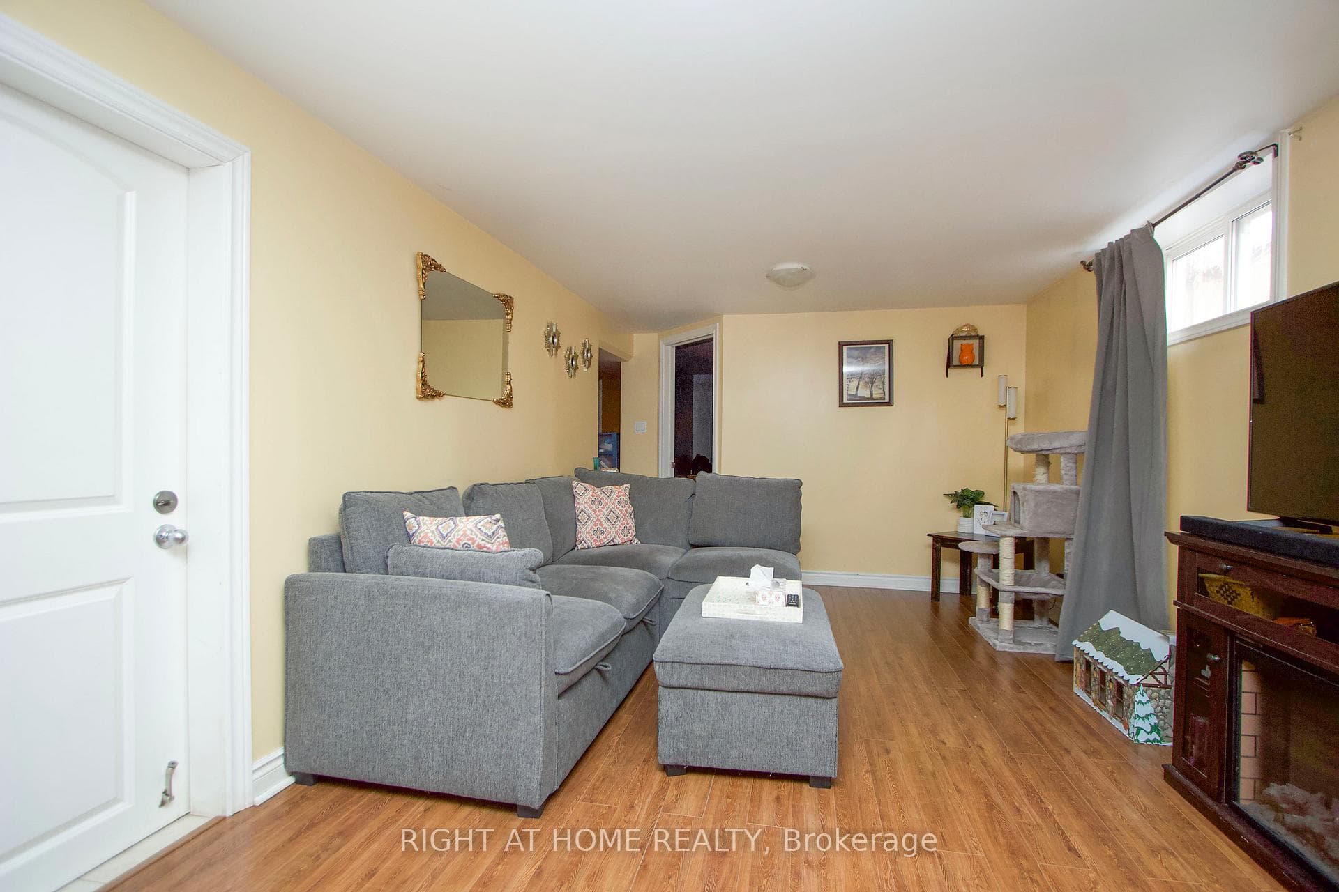Unit 2 - Living room