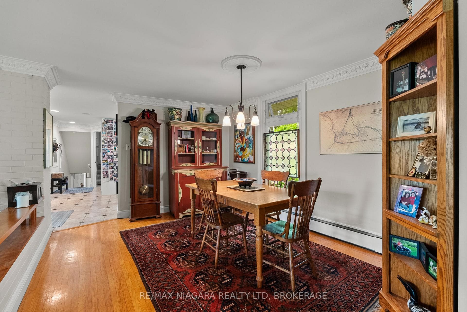 46 Melrose Drive photo 14