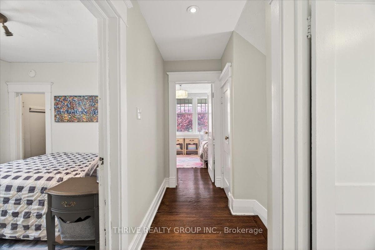 251 Ridout Street photo 27