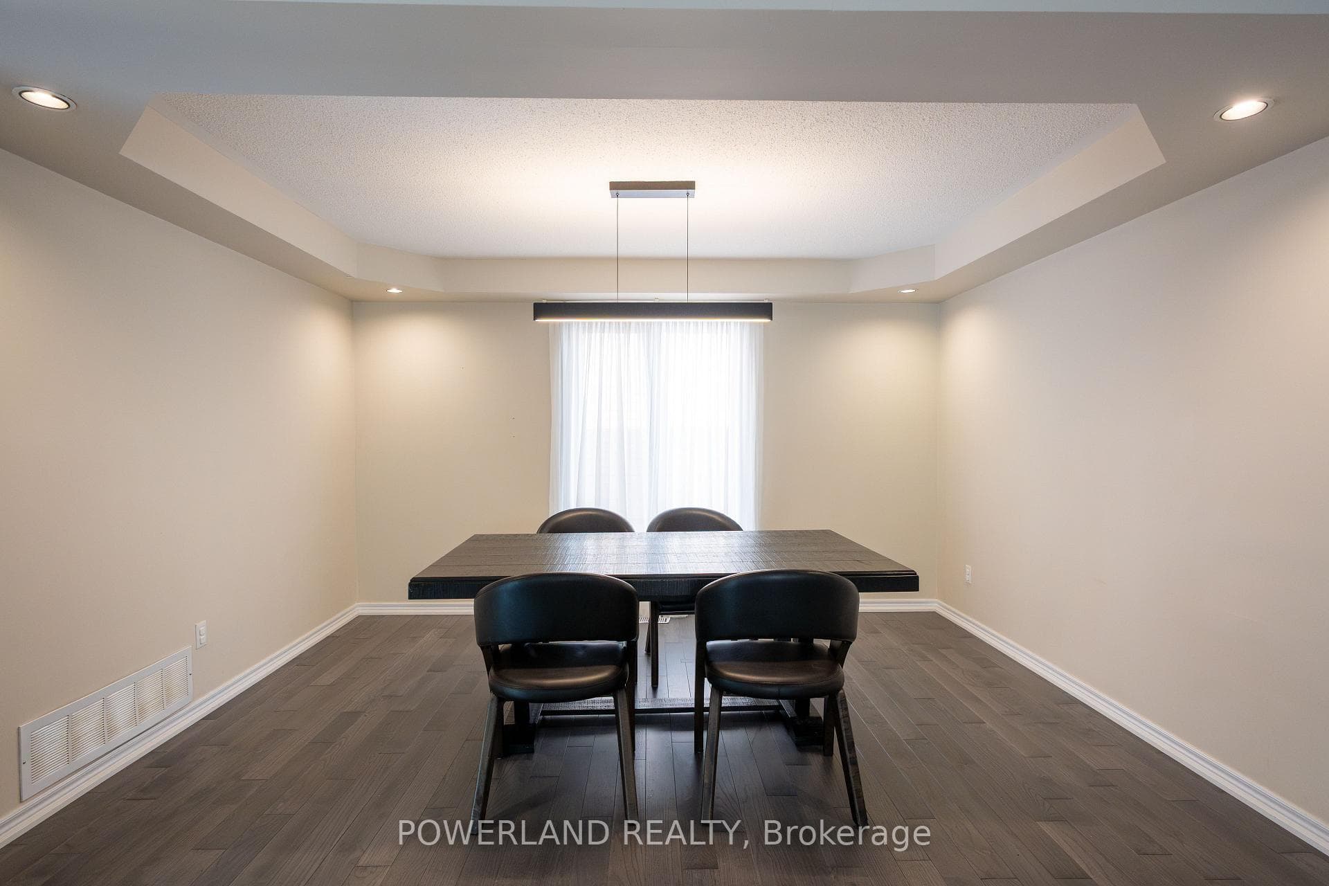 107 Quince Crescent photo 17