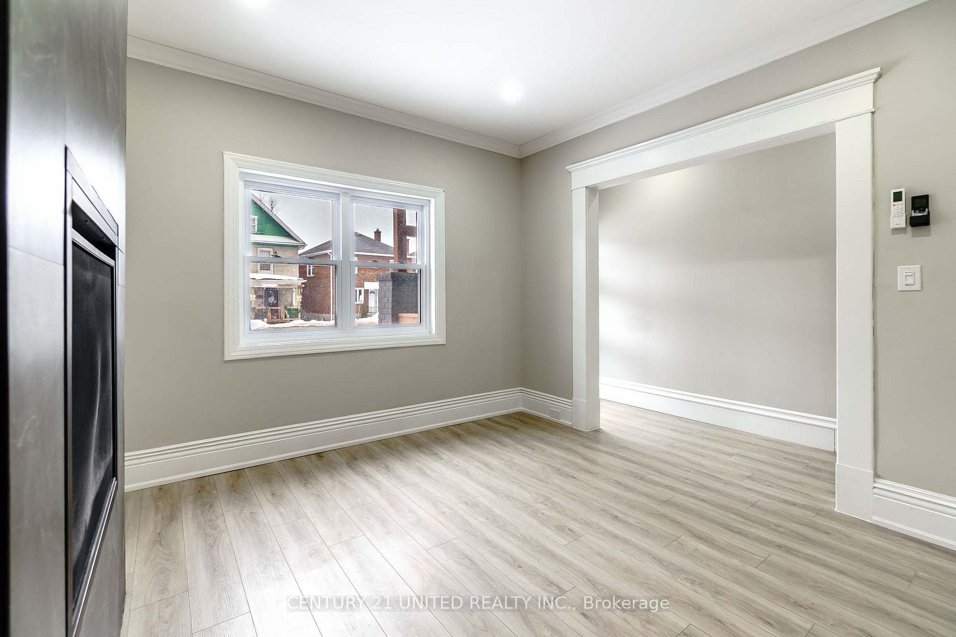 218 Park Street photo 10