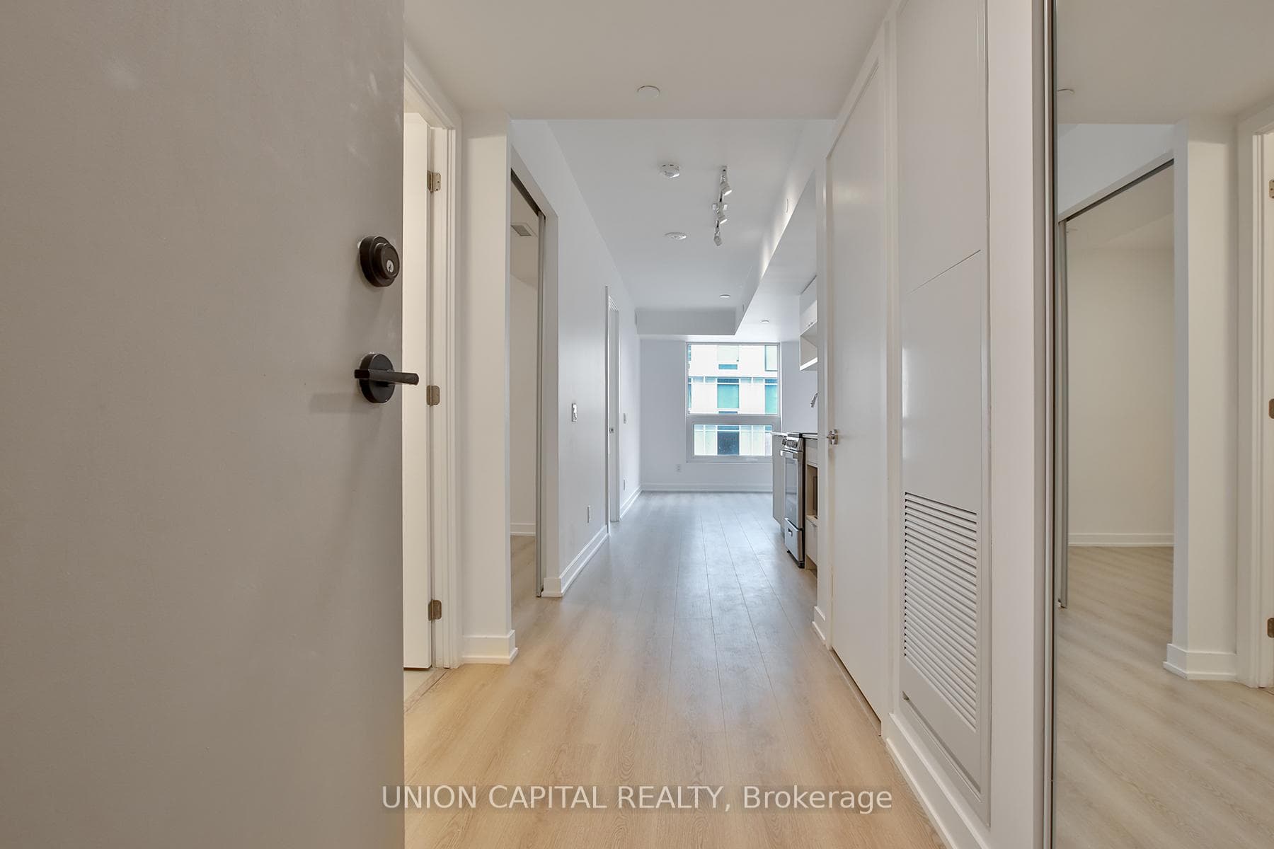 100 Queen Street Unit 2312 photo 5
