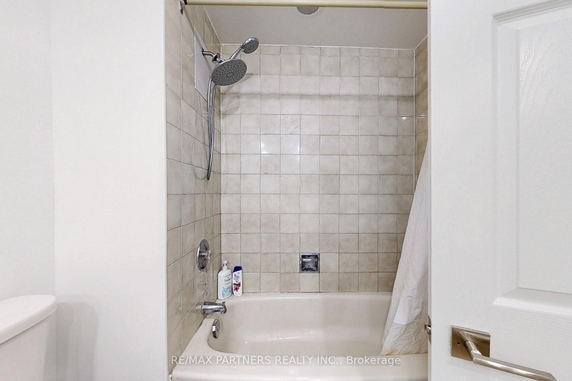 128 Bellrock Drive photo 48