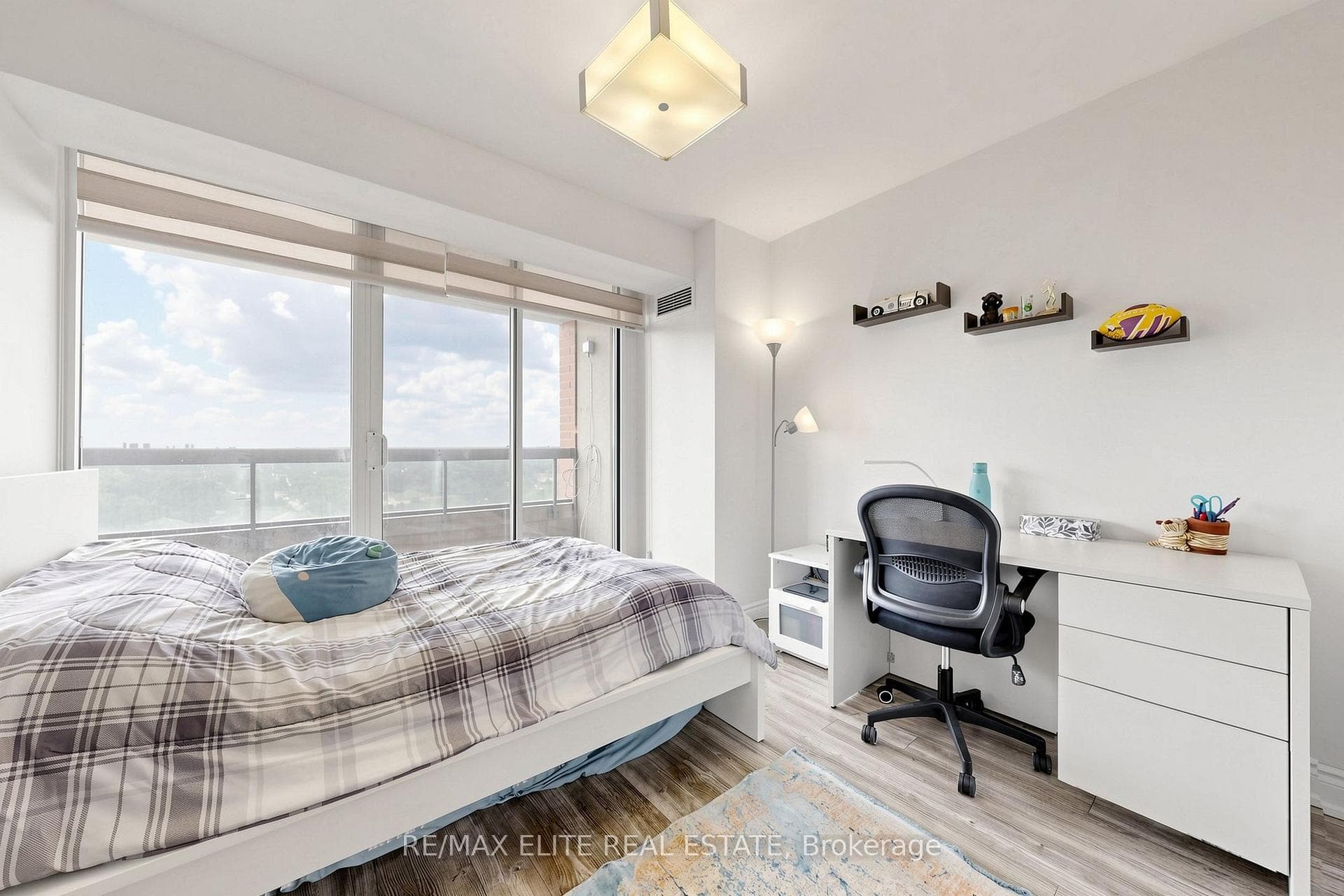 9 Northern Heights Drive Unit 1205 photo 11