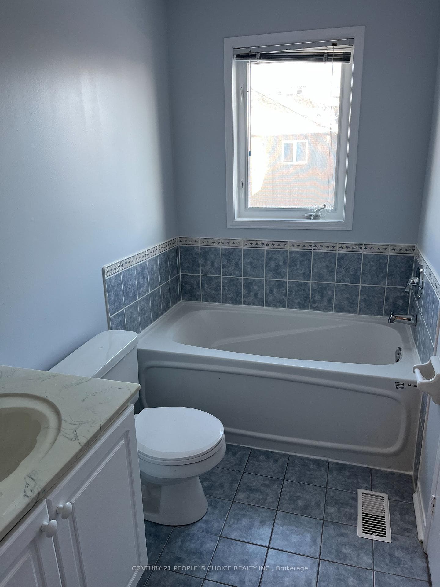 3532 Southwick Street photo 23
