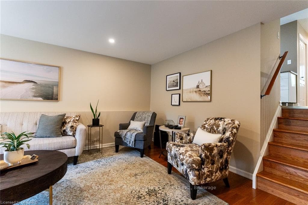 18 Buchanan Crescent photo 27