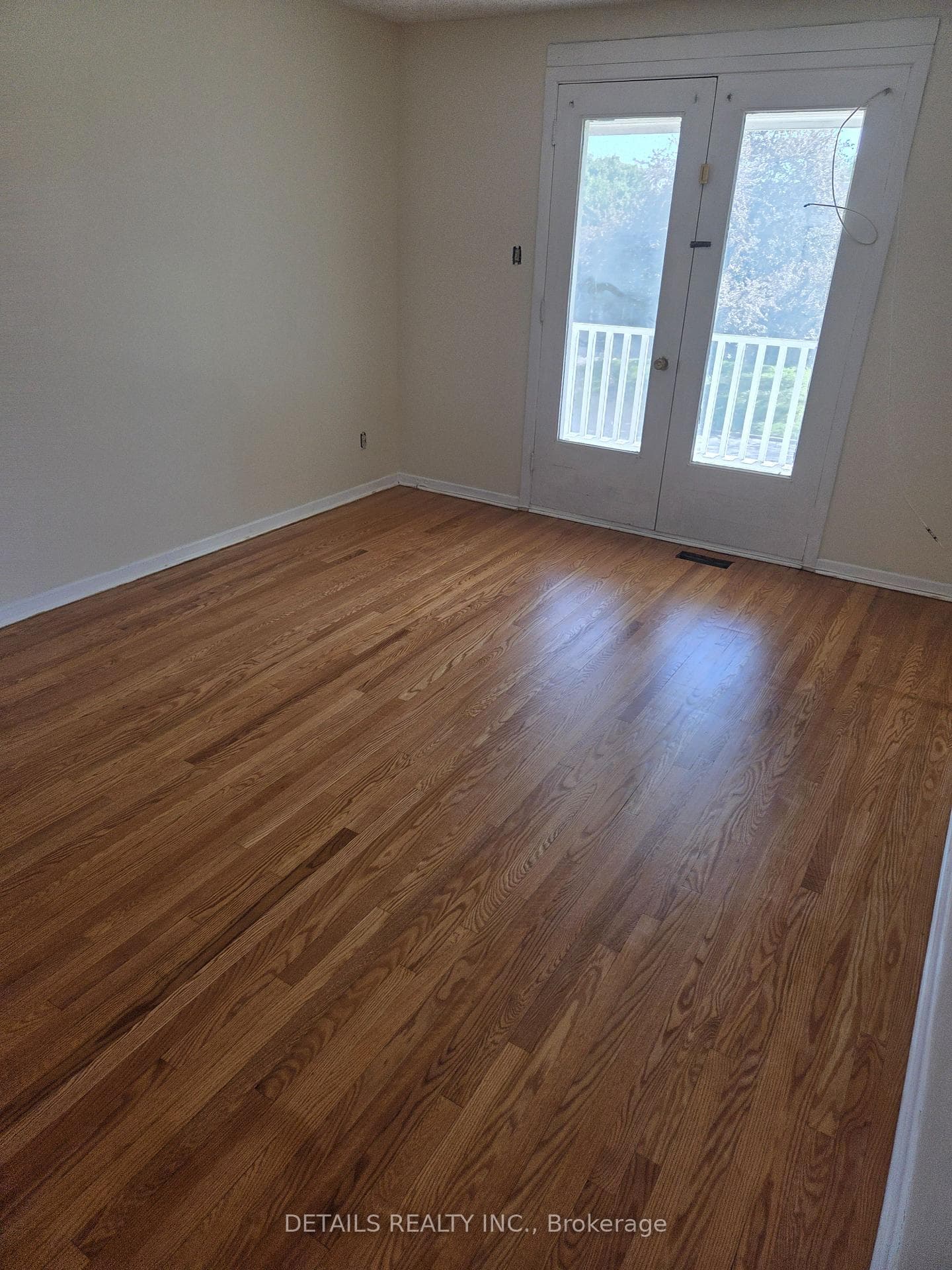 46 BEAUMARIS Drive photo 8