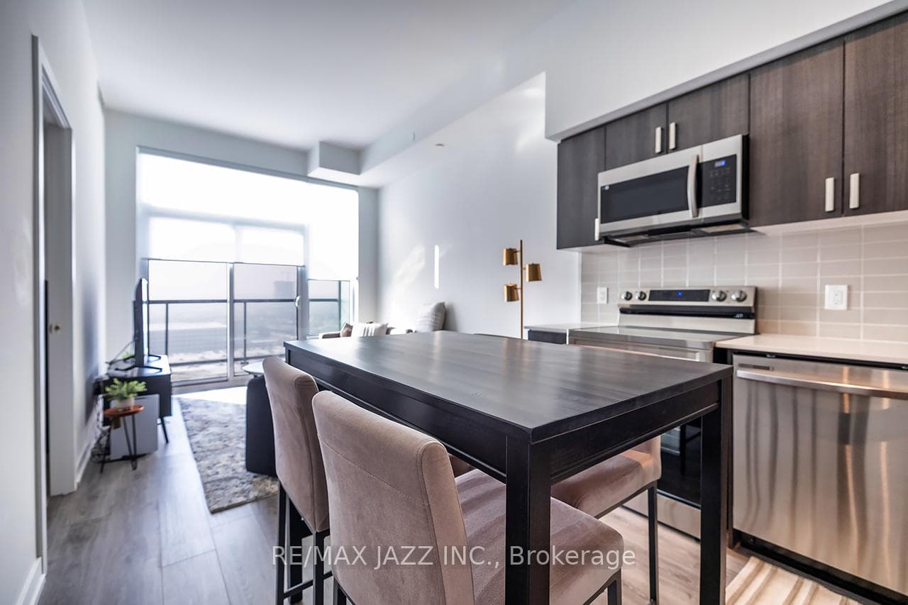 1480 Bayly Street Unit 1703 photo 8