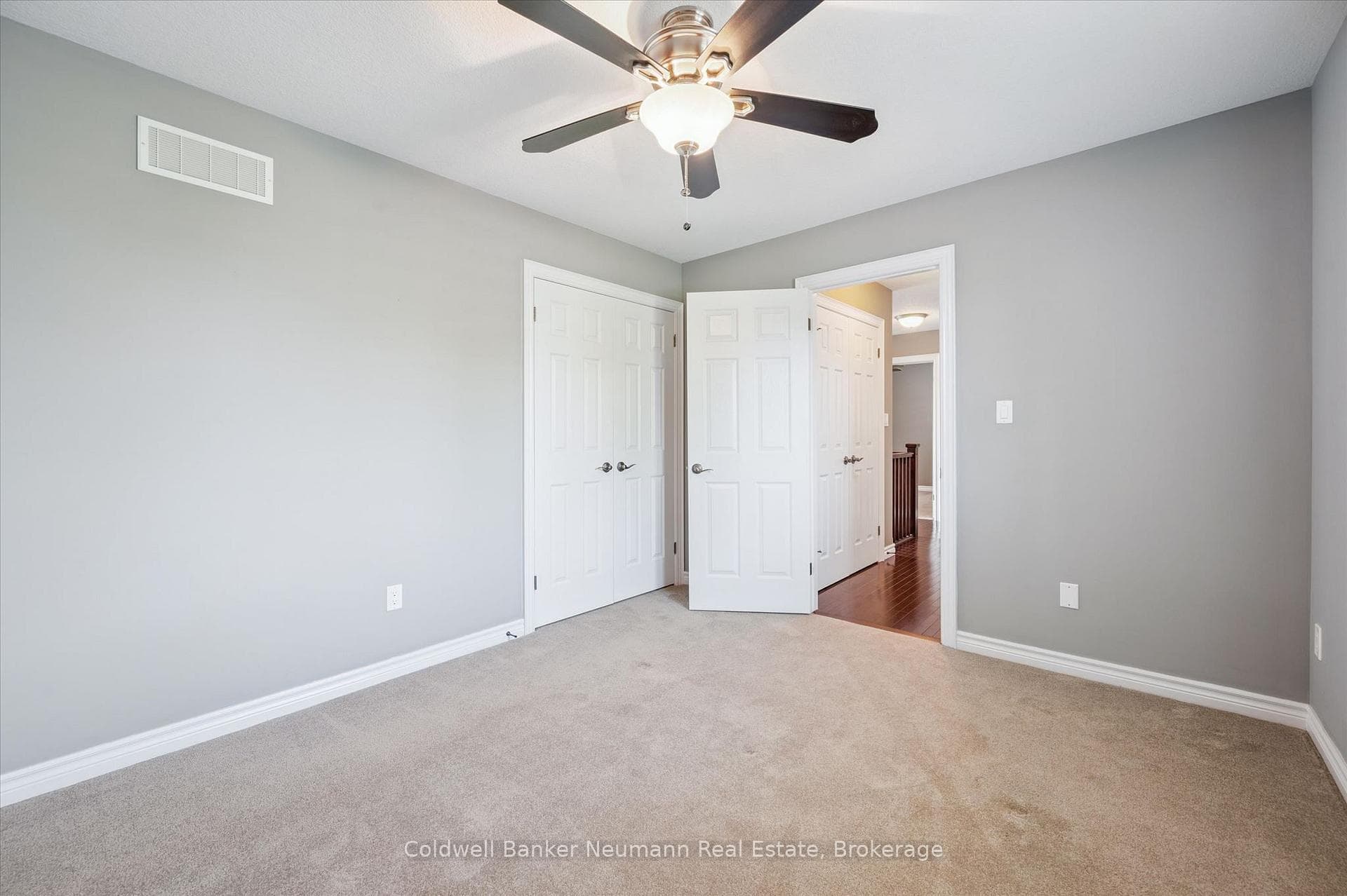 2 Sweeney Drive photo 16