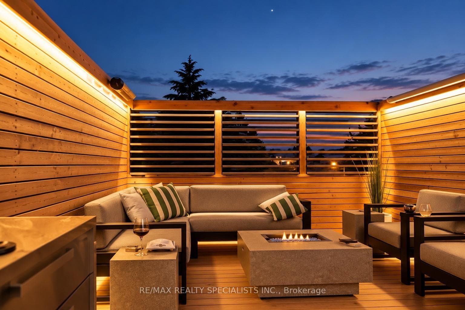 418 Ossington Avenue photo 37