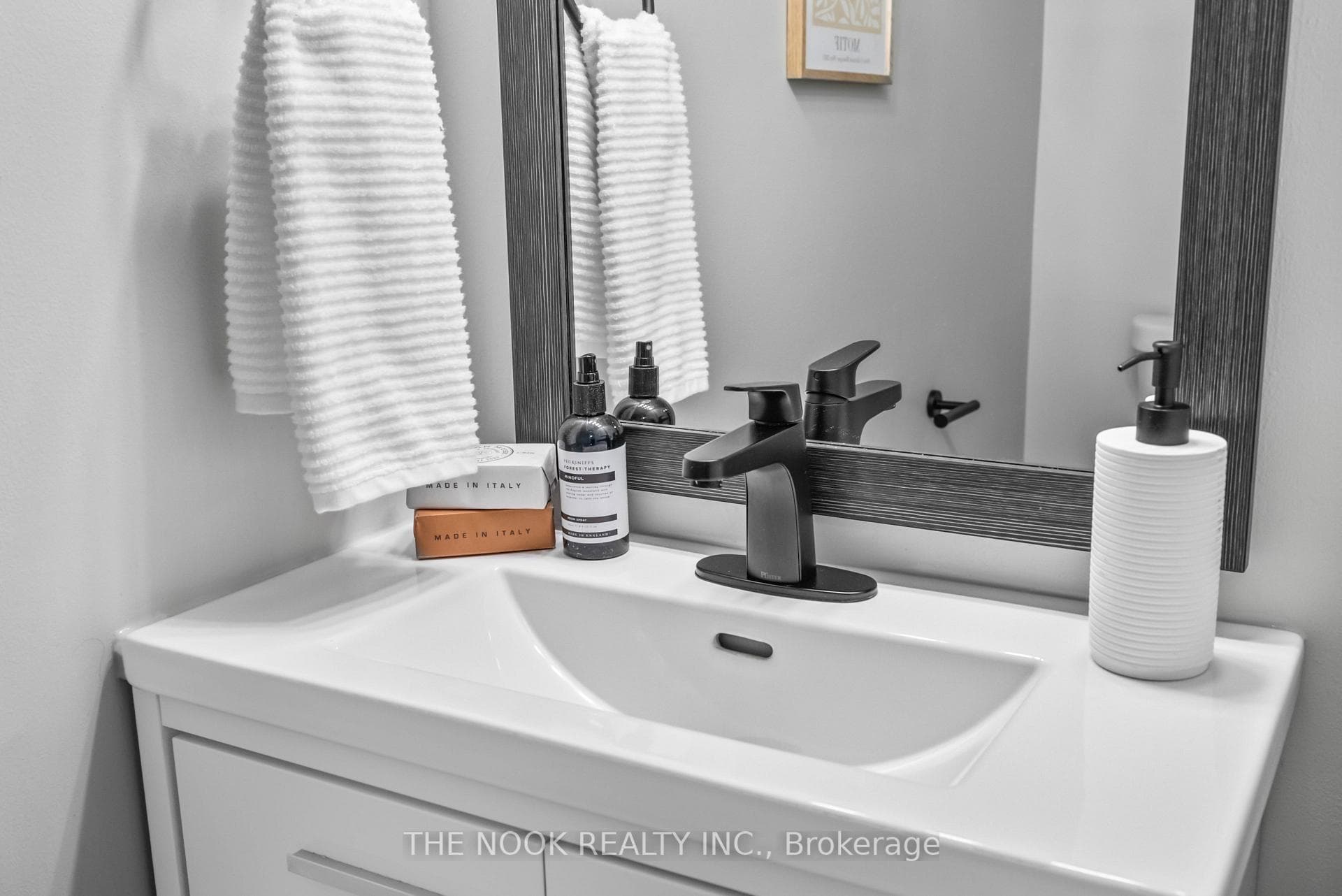 1133 Ritson Road Unit 41 photo 33