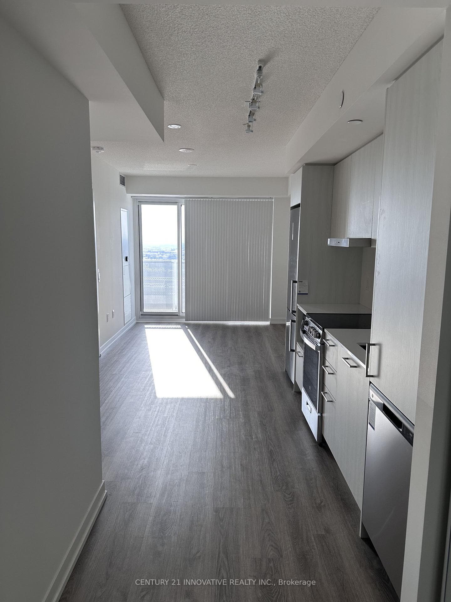 195 Commerce Street Unit 2209 photo 3