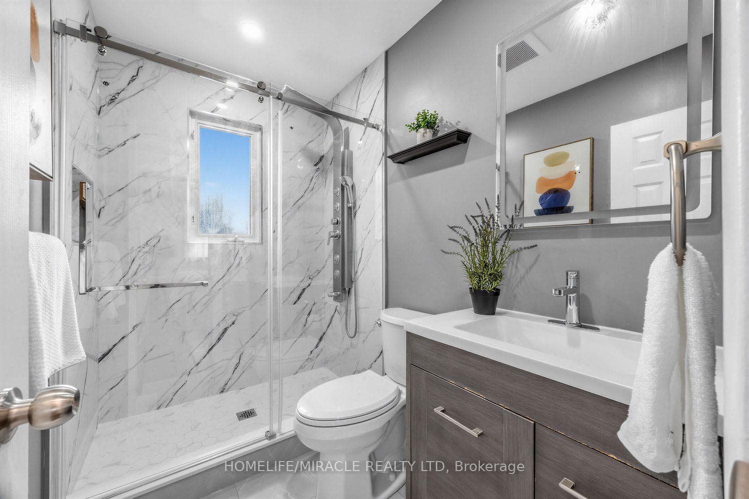 509 Beurling Avenue photo 16