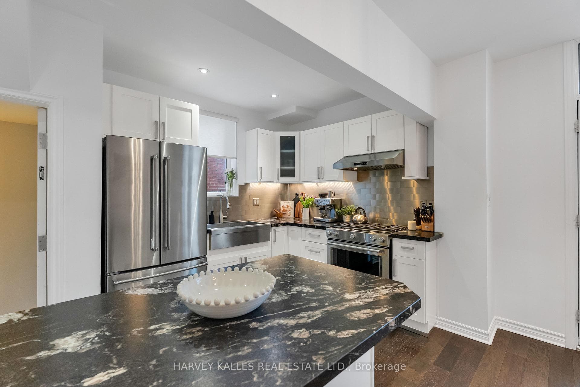326 Glenholme Avenue photo 15