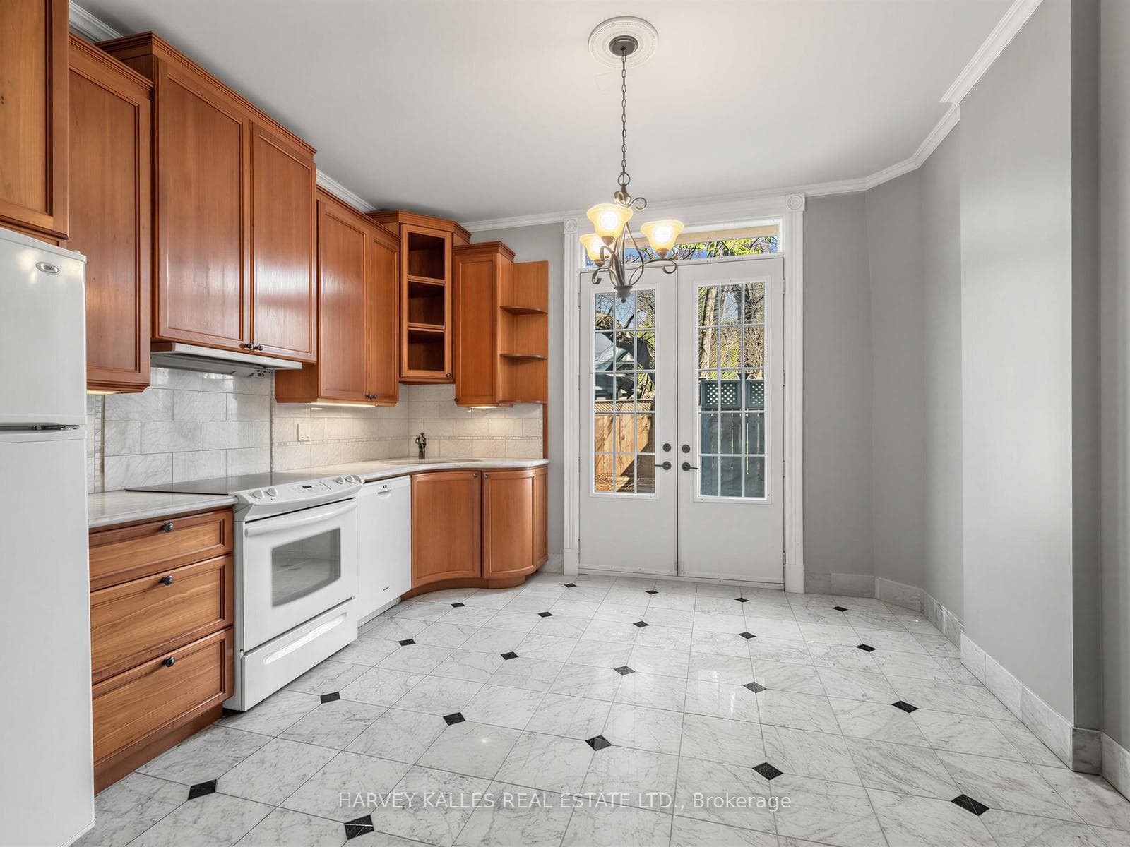 258 Harbord Street photo 7