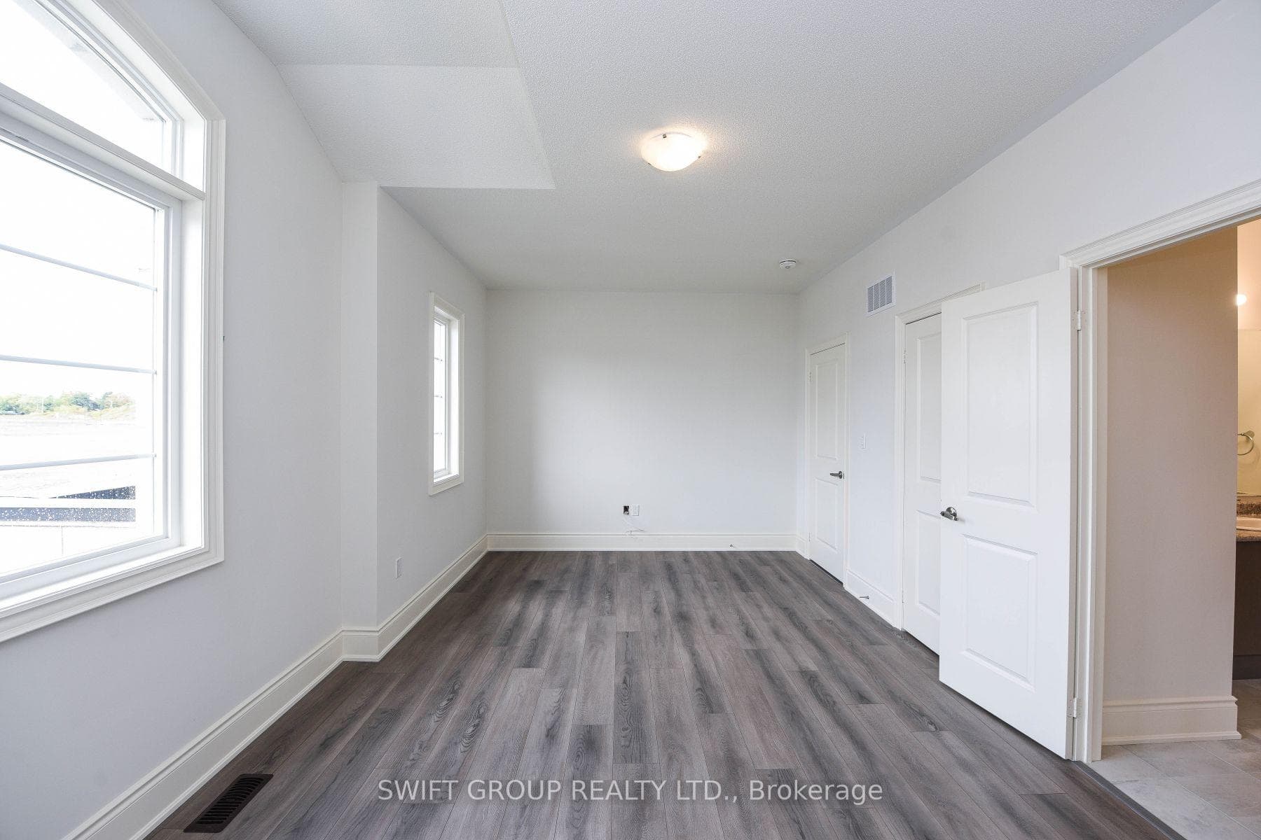 492 Skinner Road photo 32