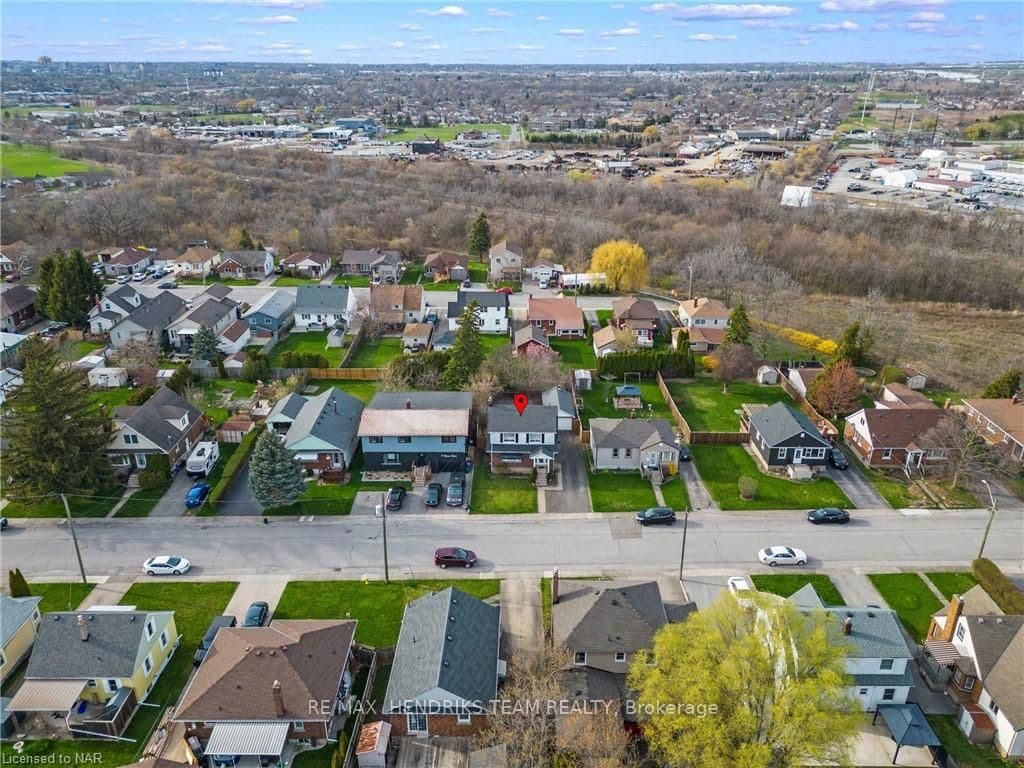 19 FAIRBURN Avenue photo 35