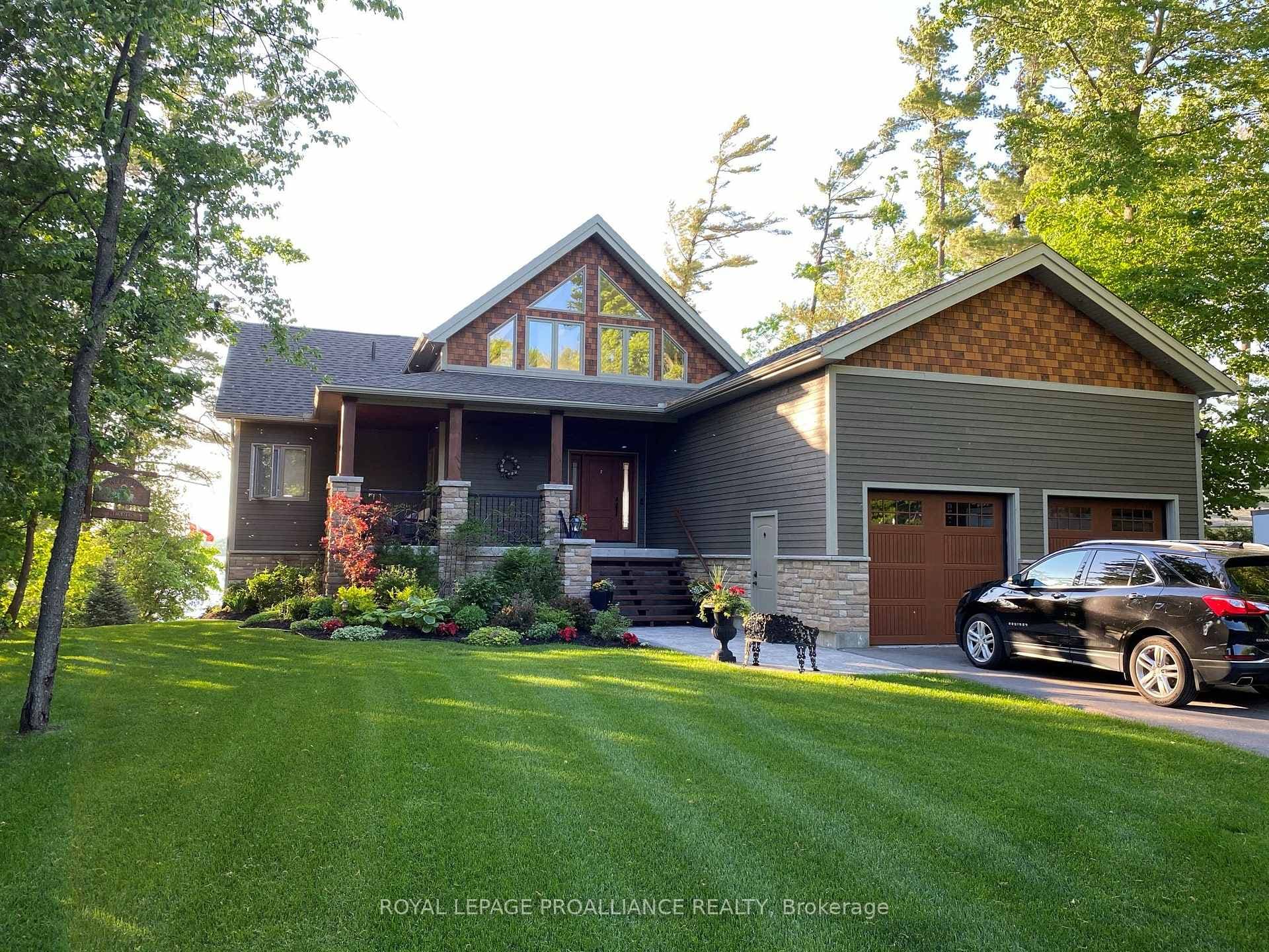 668 Hatton Avenue photo 4