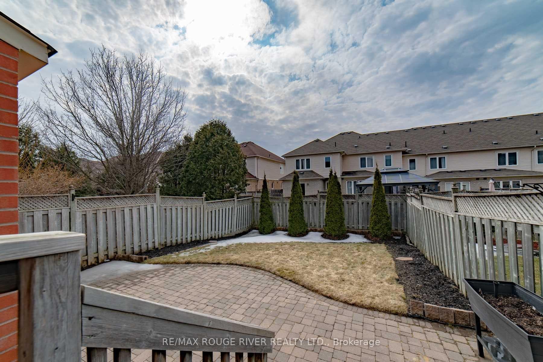 14 Whitewater Street photo 31