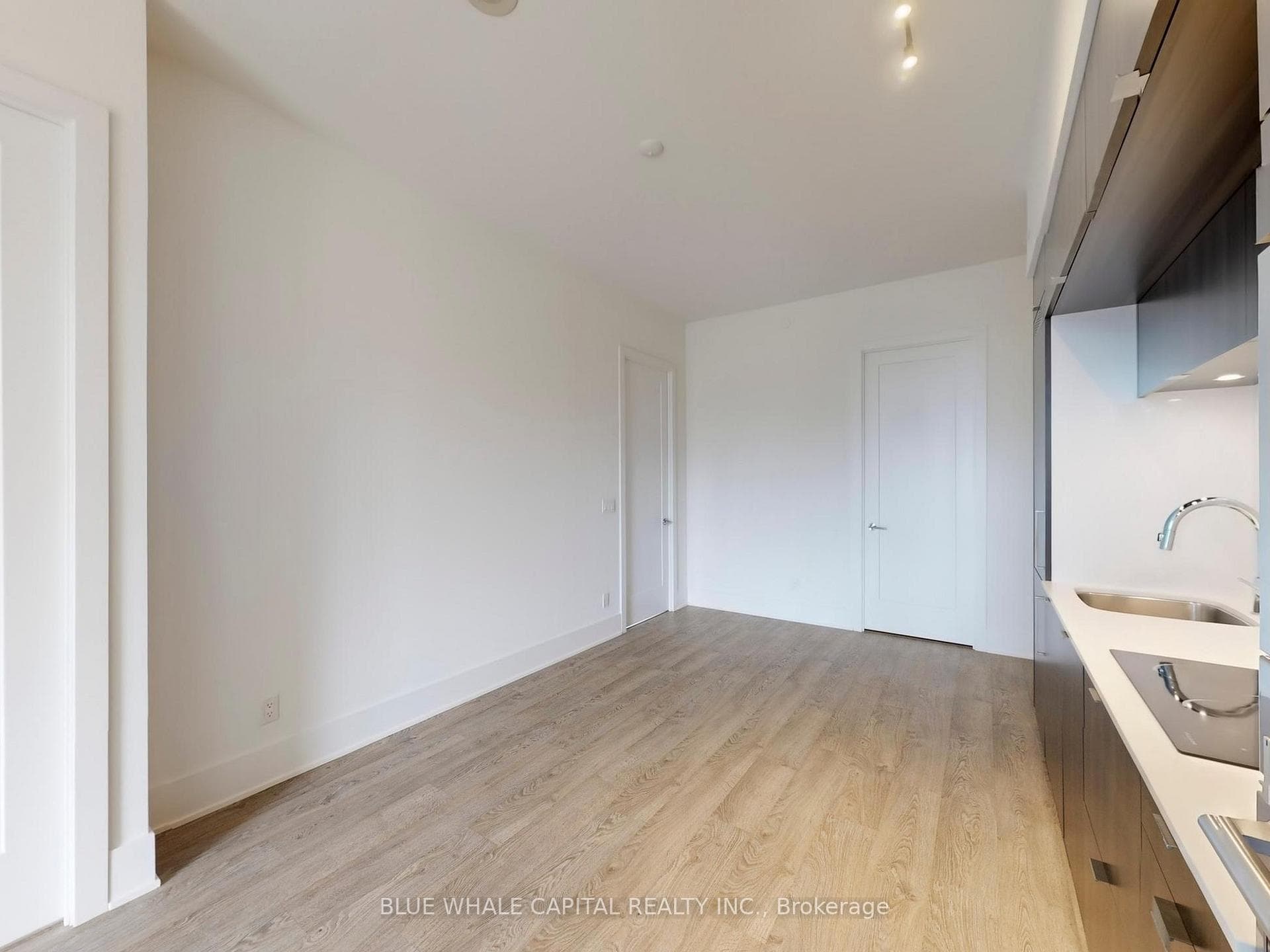 38 Cameron Street Unit 1321 photo 9