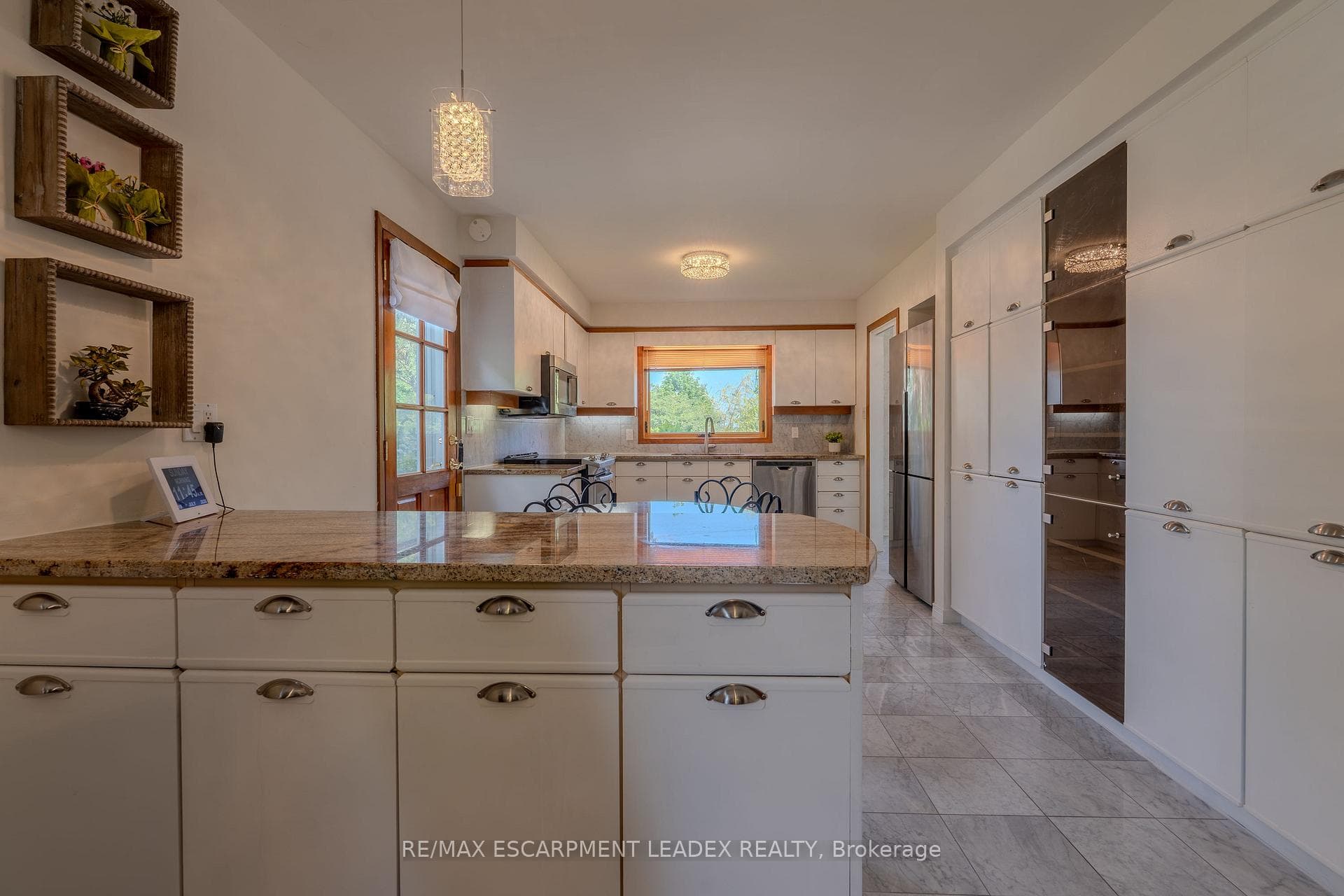 1129 SCENIC Drive photo 8