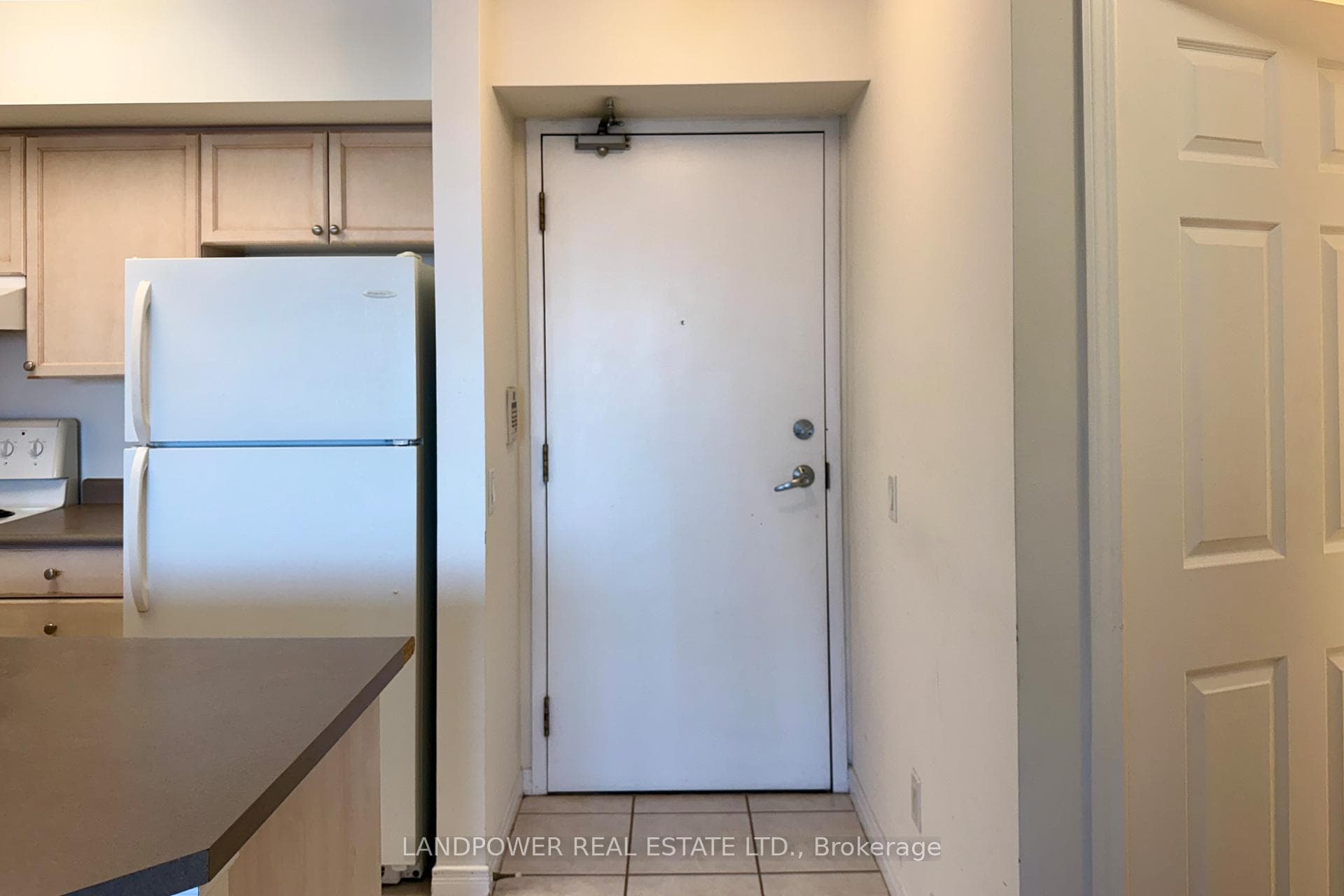 155 Beecroft Road Unit 2609 photo 3