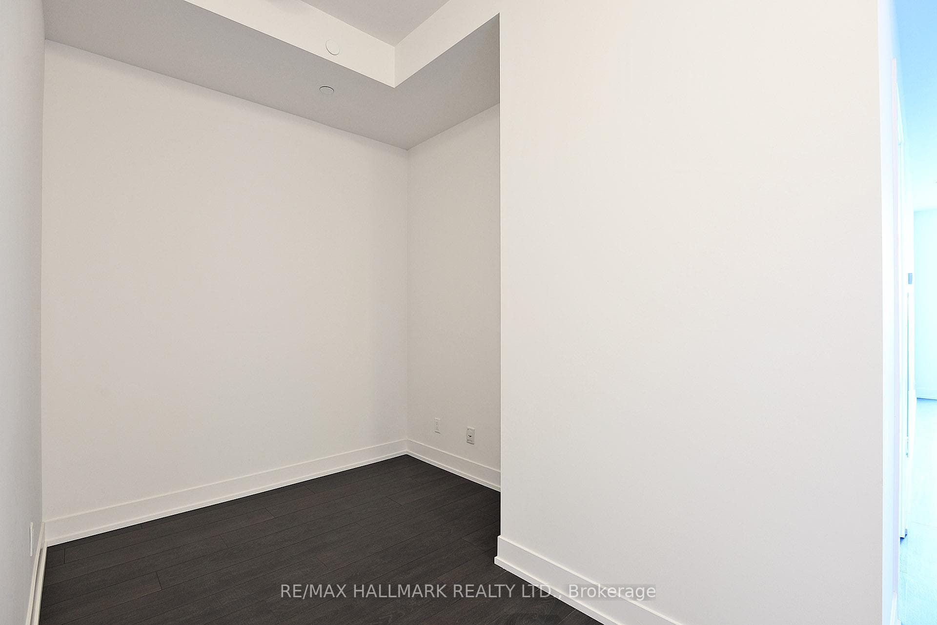 9471 Yonge Street Unit Ph01 photo 13