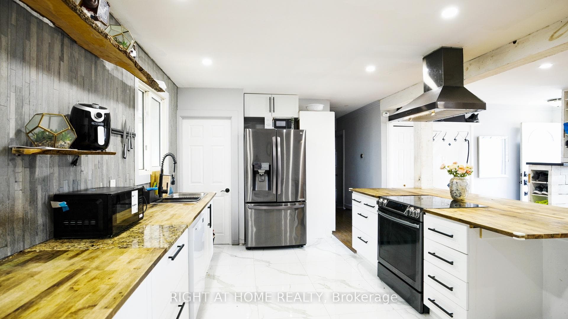 134 David Drive photo 6