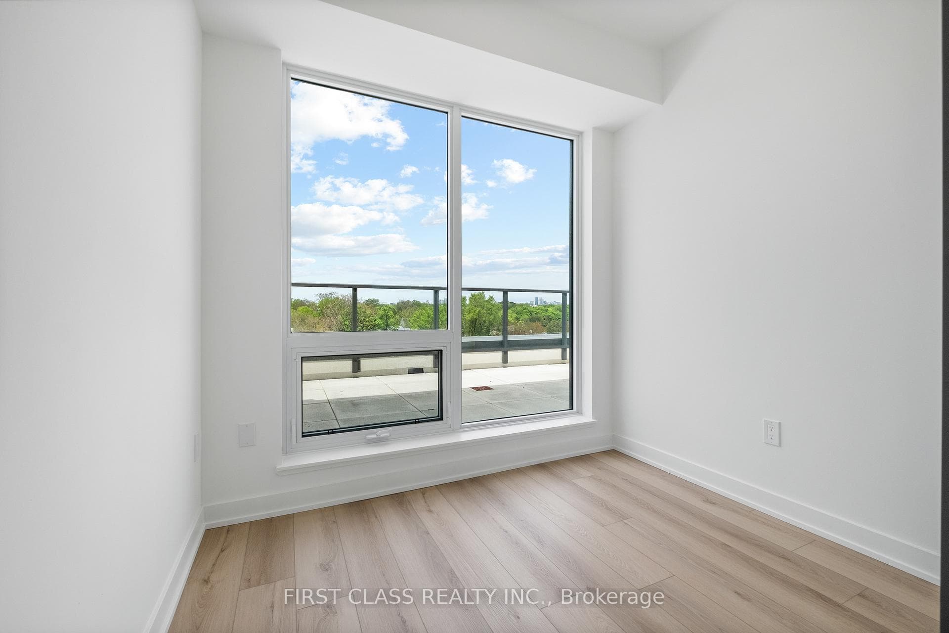 5 Lakeview Avenue Unit 516 photo 5
