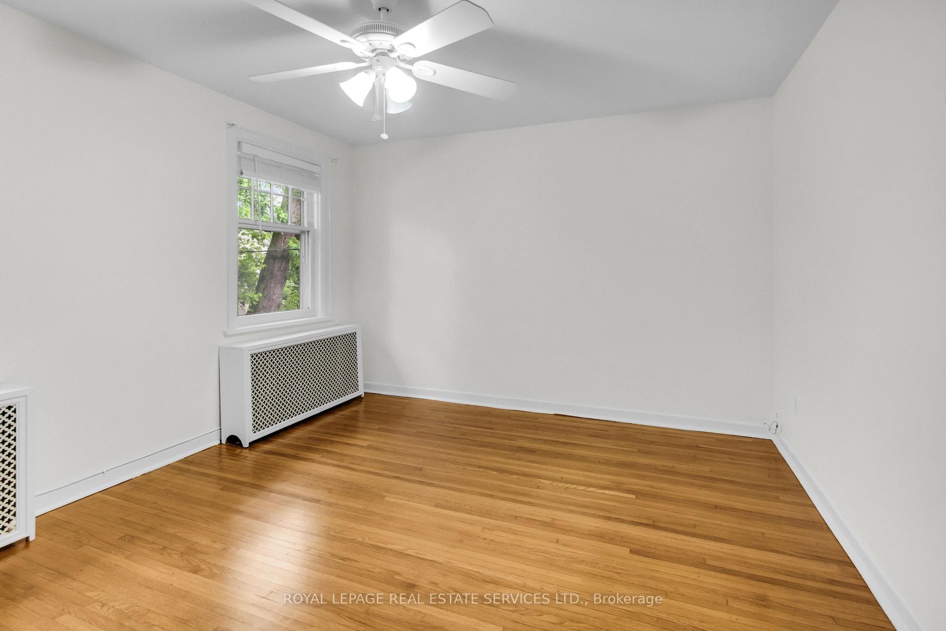56 Arlington Avenue photo 20