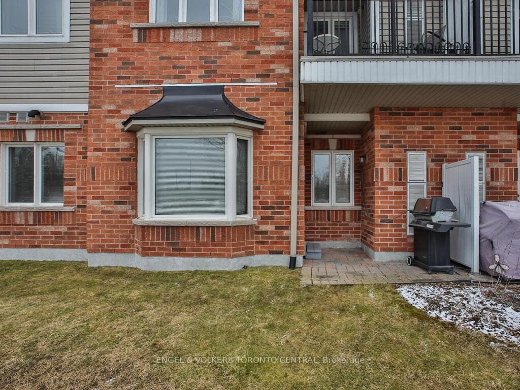 16 Westbury Road Unit 113 photo 17