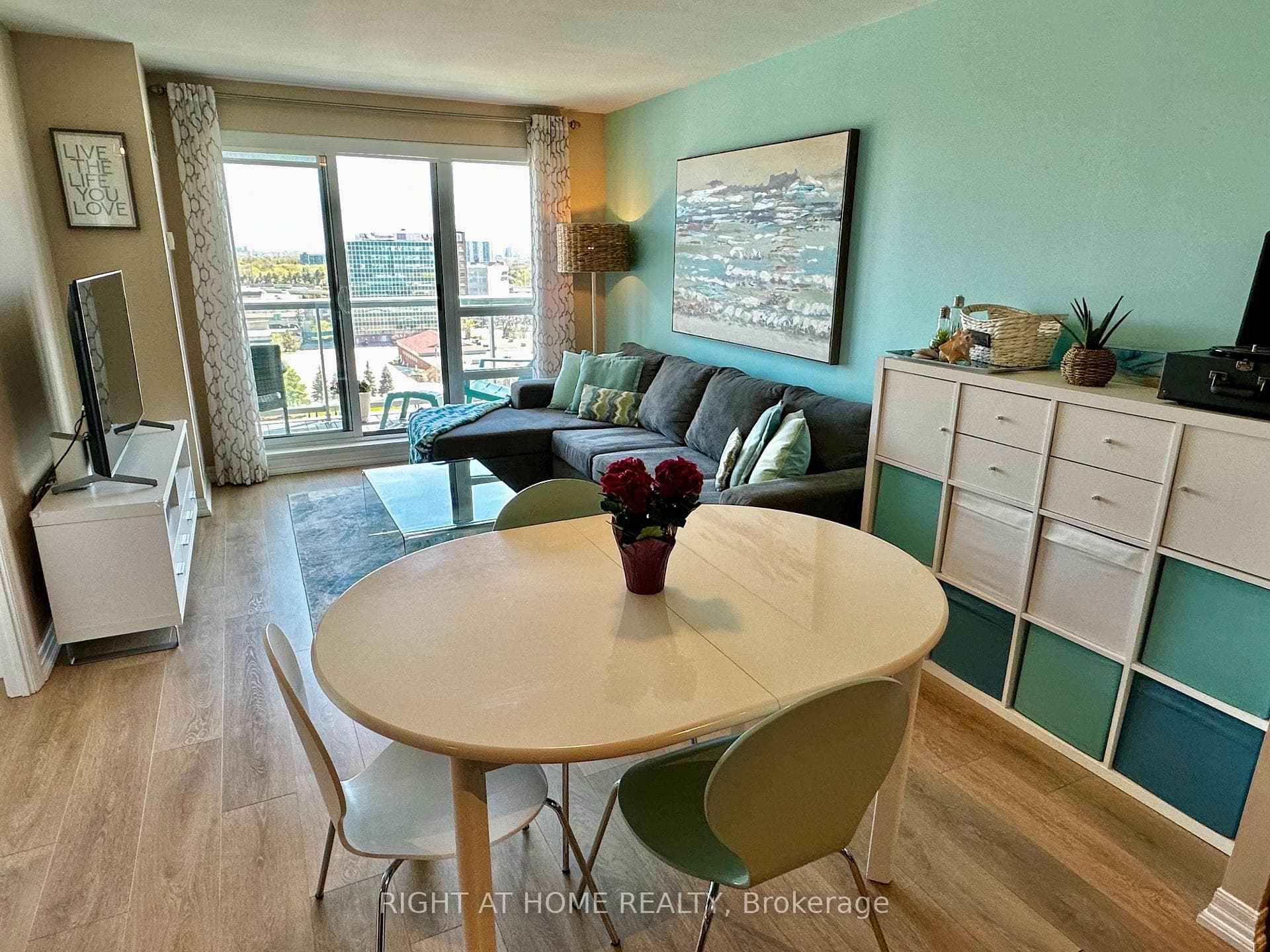 Living/Dining