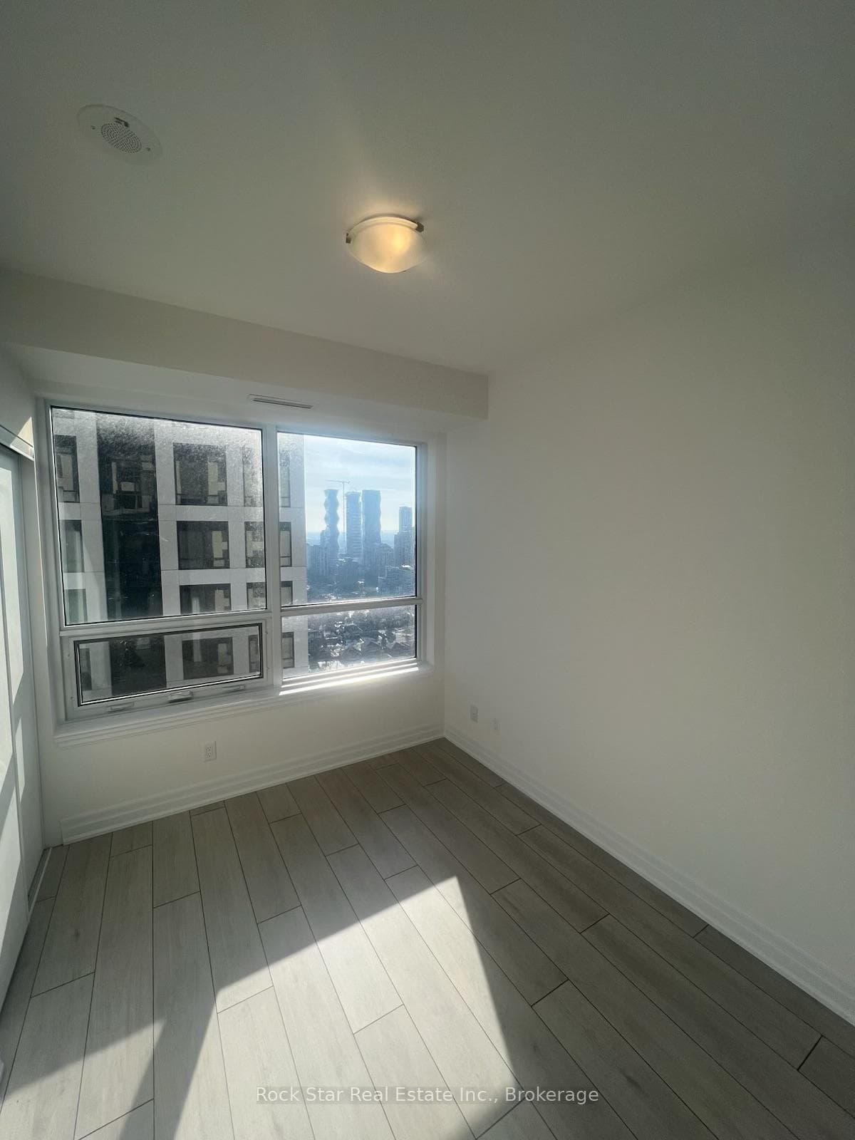 30 Elm Drive Unit 3510 photo 24