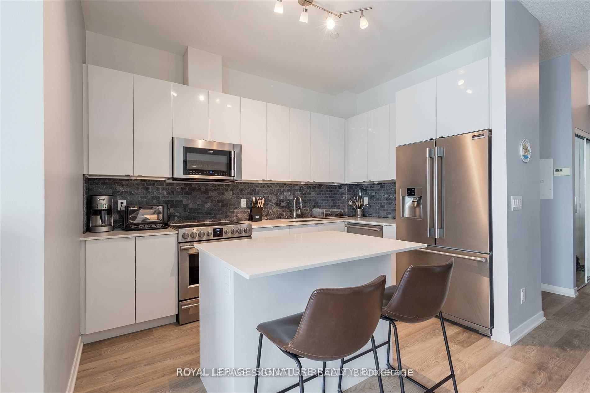 51 East Liberty Street Unit PH07 photo 6